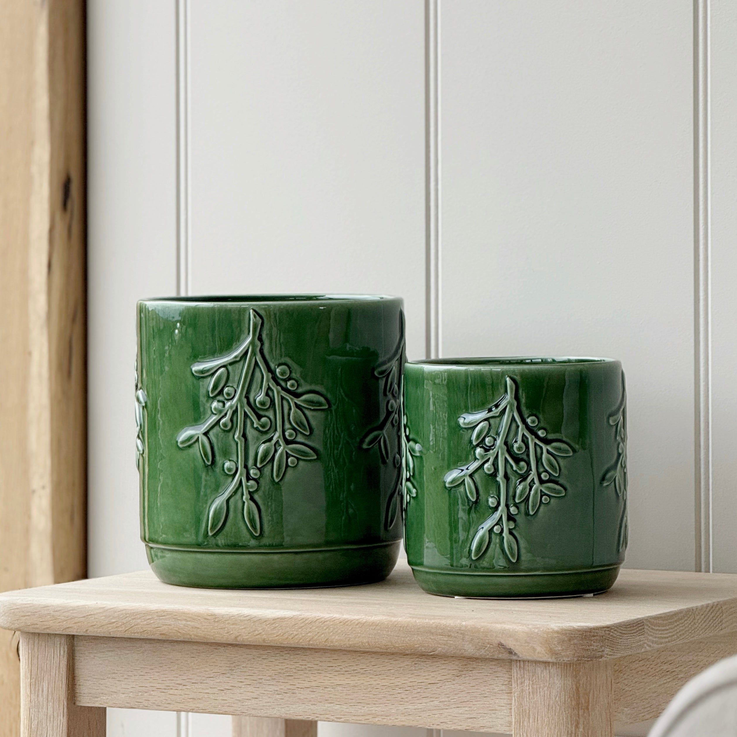 Mistletoe Planter