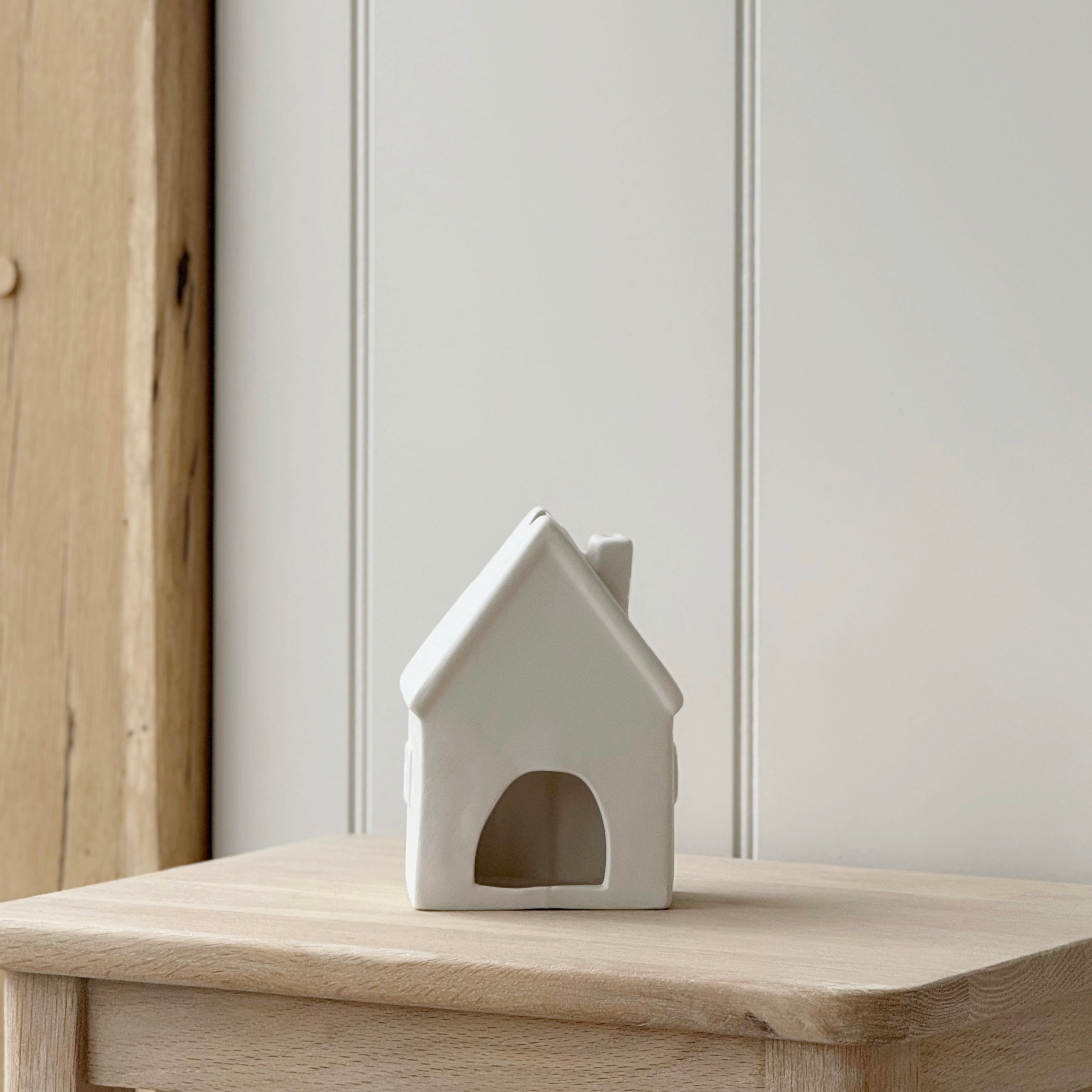 White House Tealight Holder