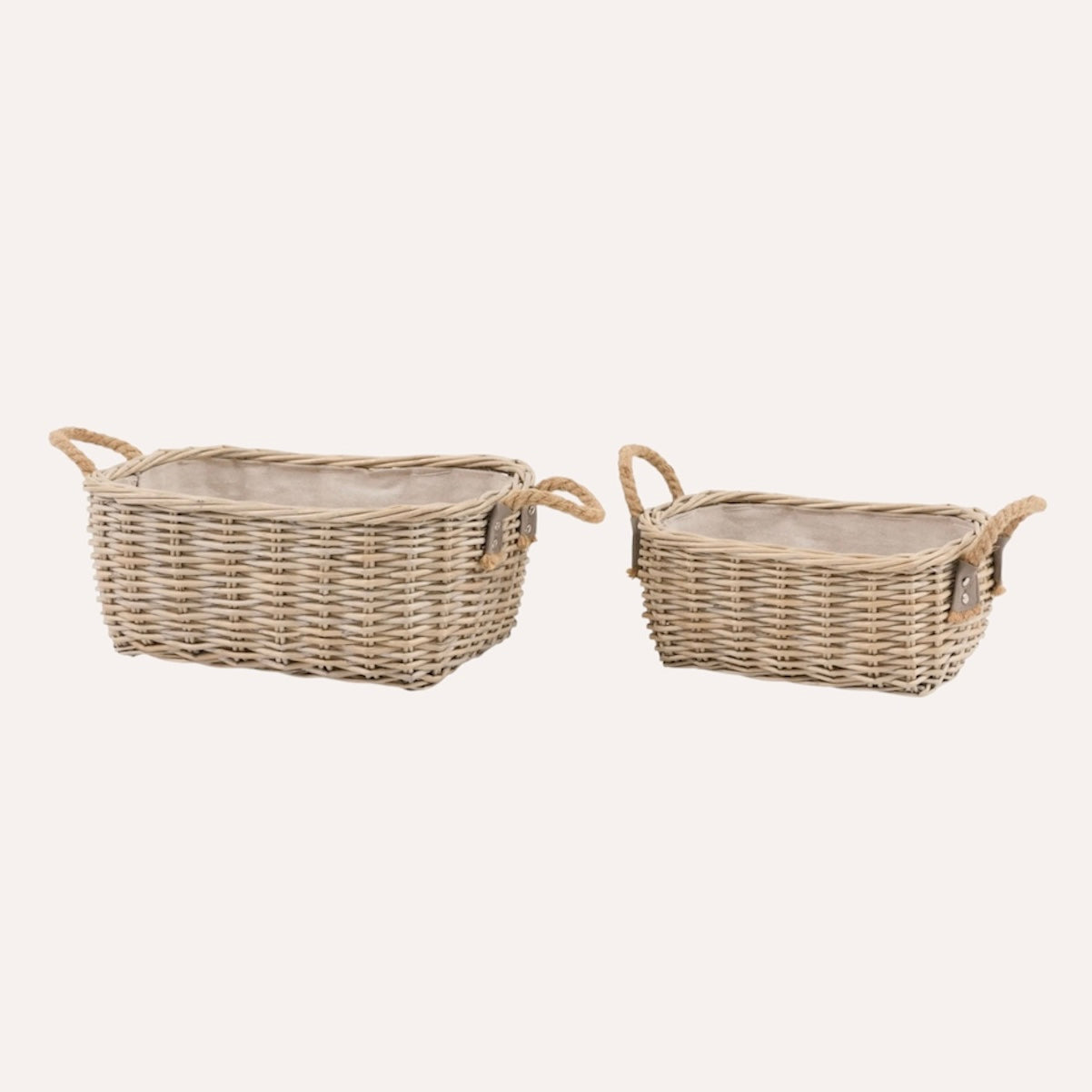 Natural Lined Oval Basket
