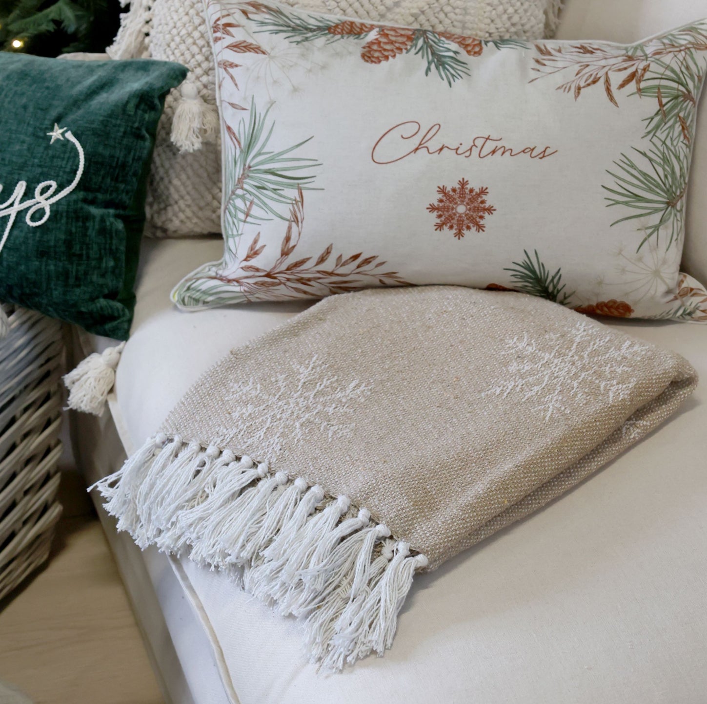 Latte Snowflake Throw