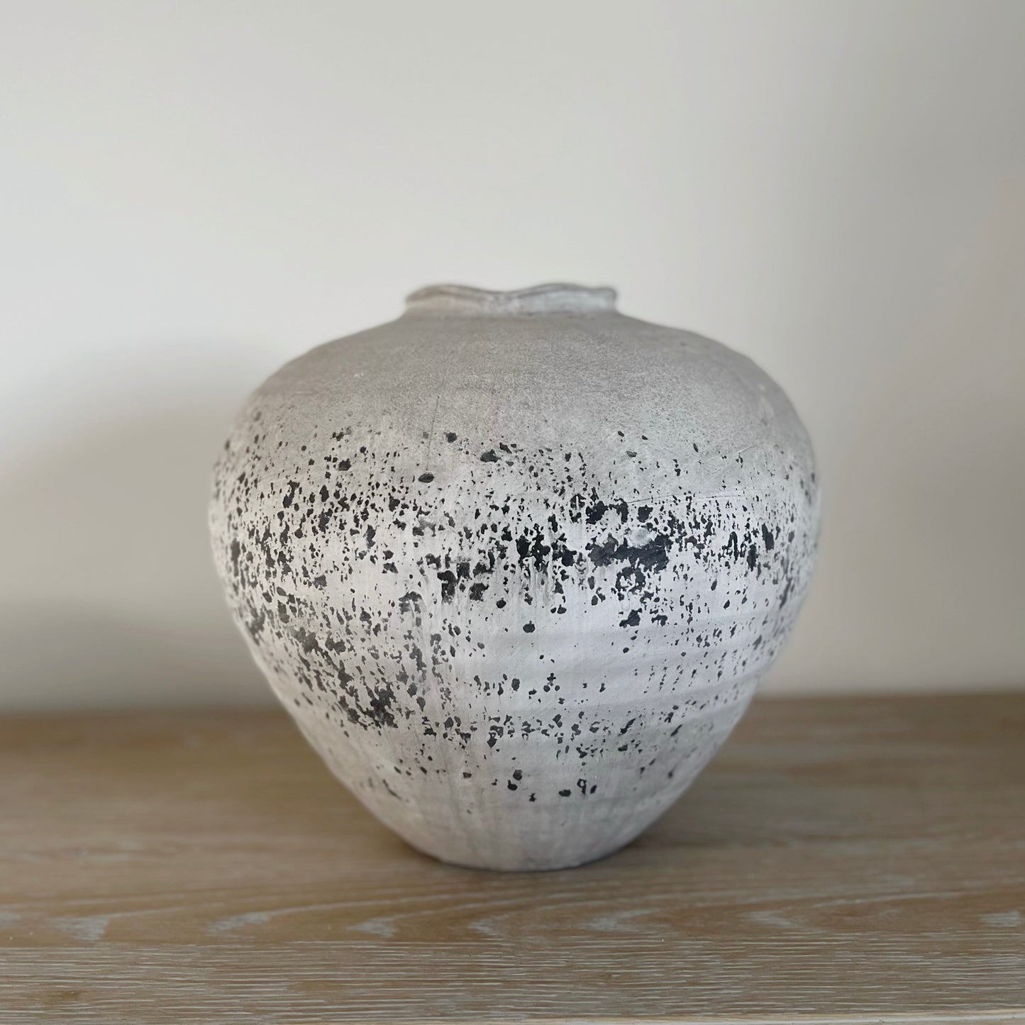 Regola Stone Ceramic Vase