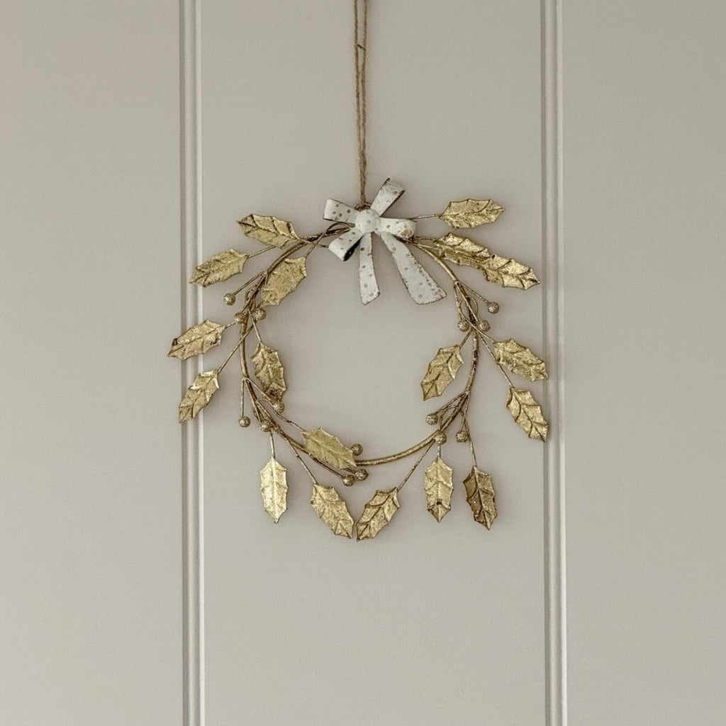 Gold Holly Leaf Wreath