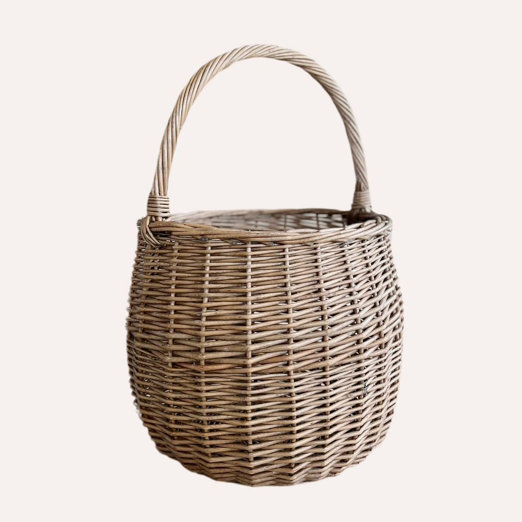 Round Willow Basket