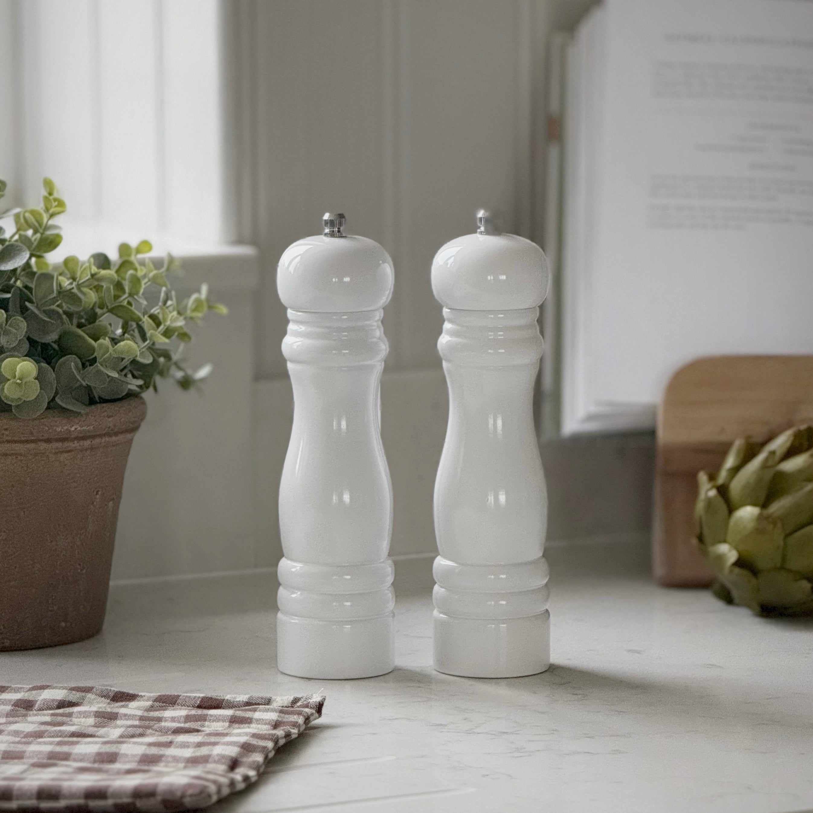 White Salt & Pepper Mill