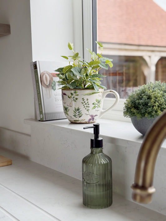 Green Leaf Mug Planter