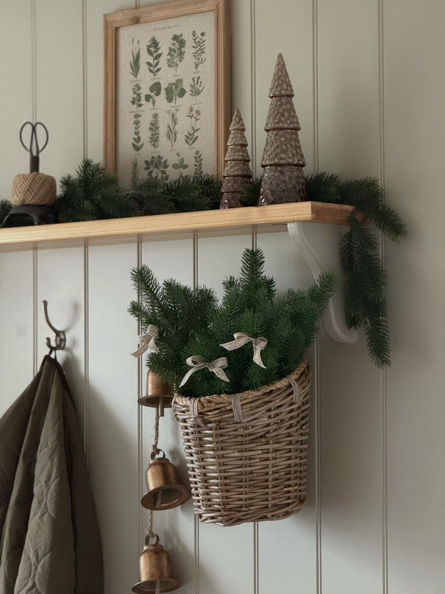 Bayberry Pine Garland