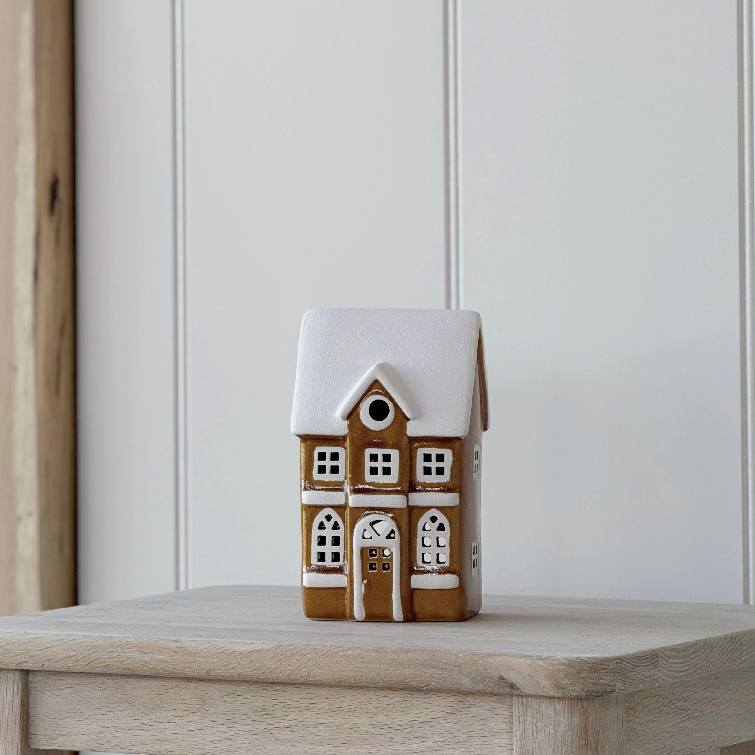 Imperfect The Short Mocca House Tealight Holder
