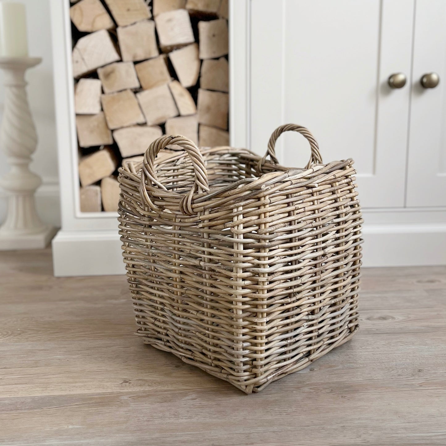 Curved Log Basket