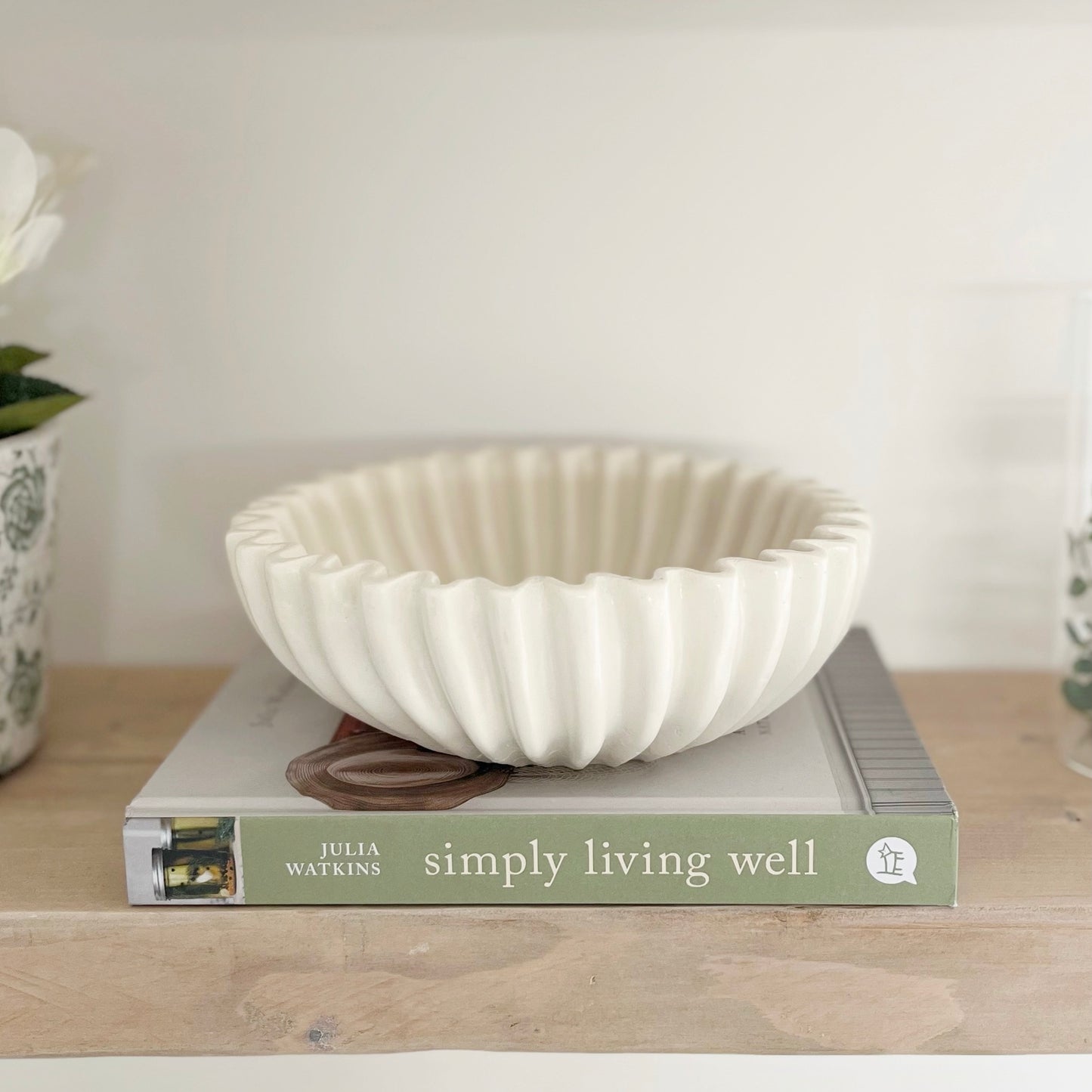 Ruffle Bowl