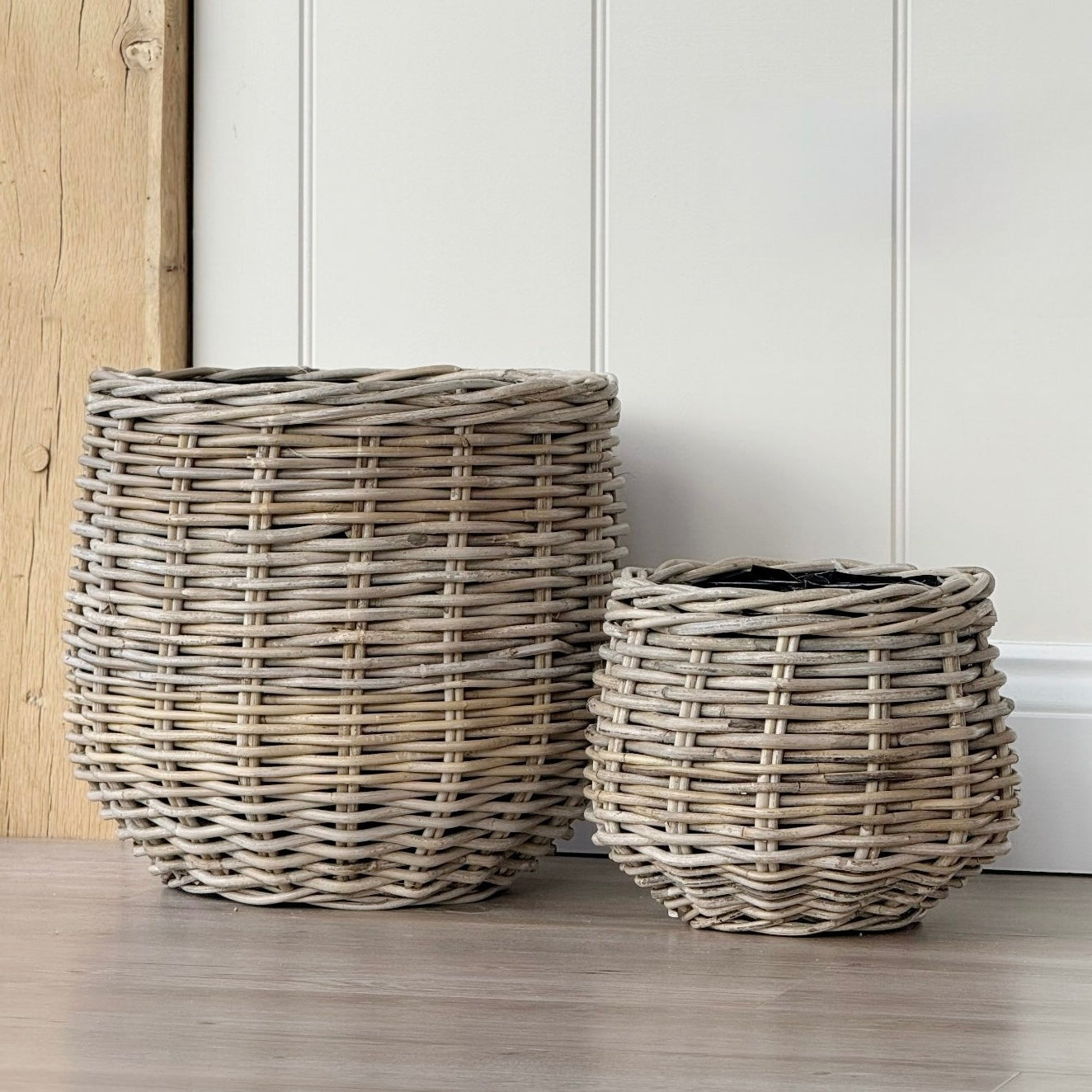 Kubu Round Planter