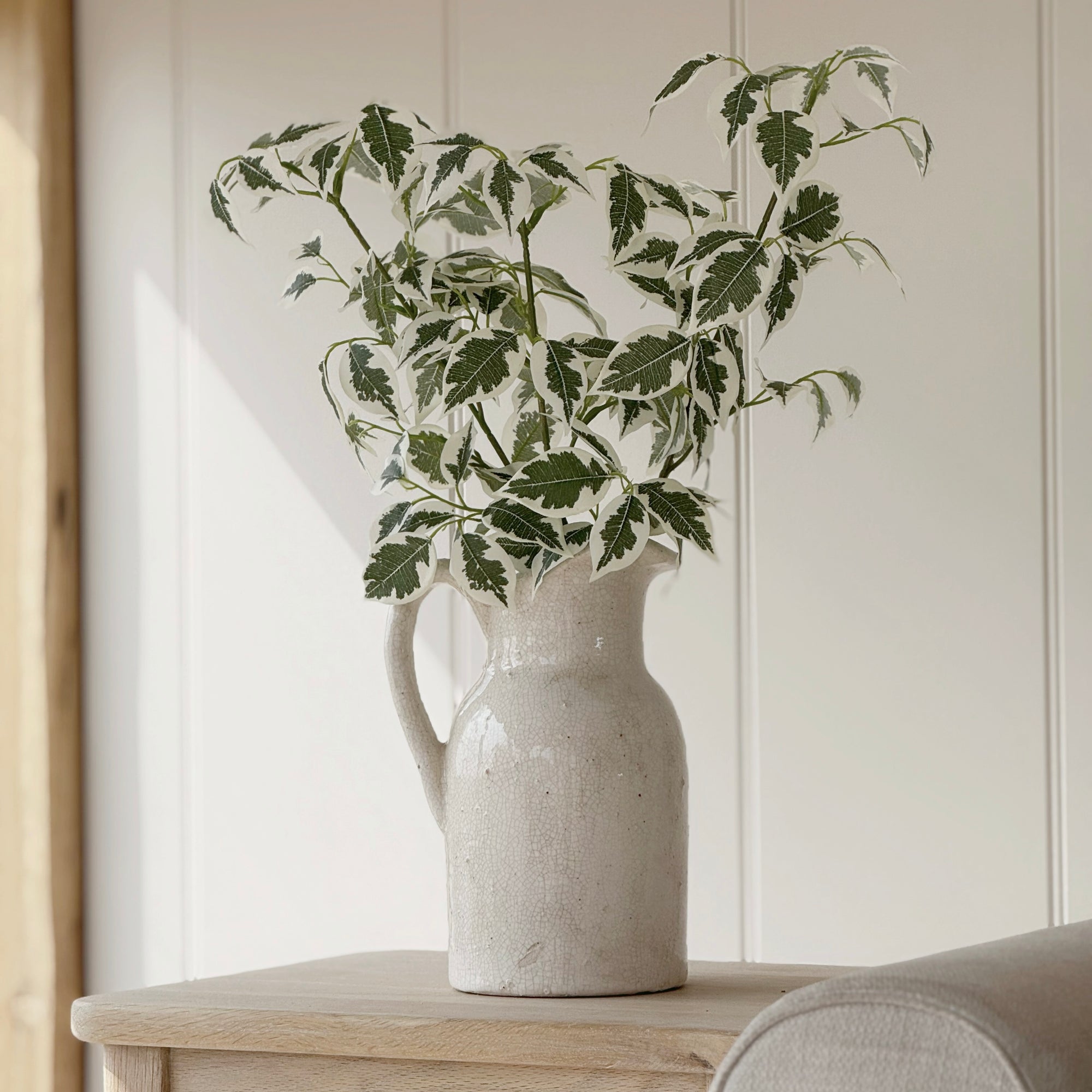 Roe Jug