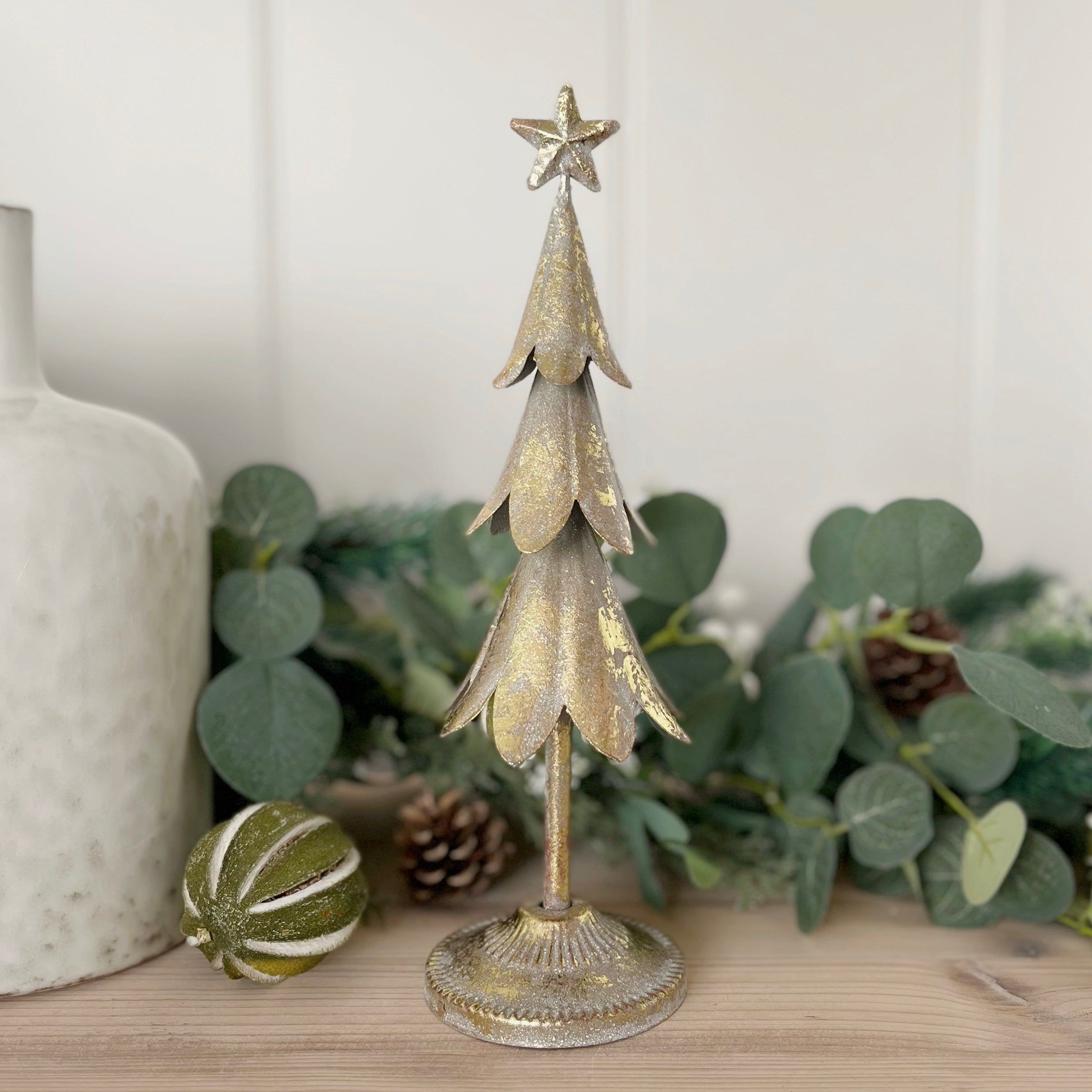 Metal Gold Tree