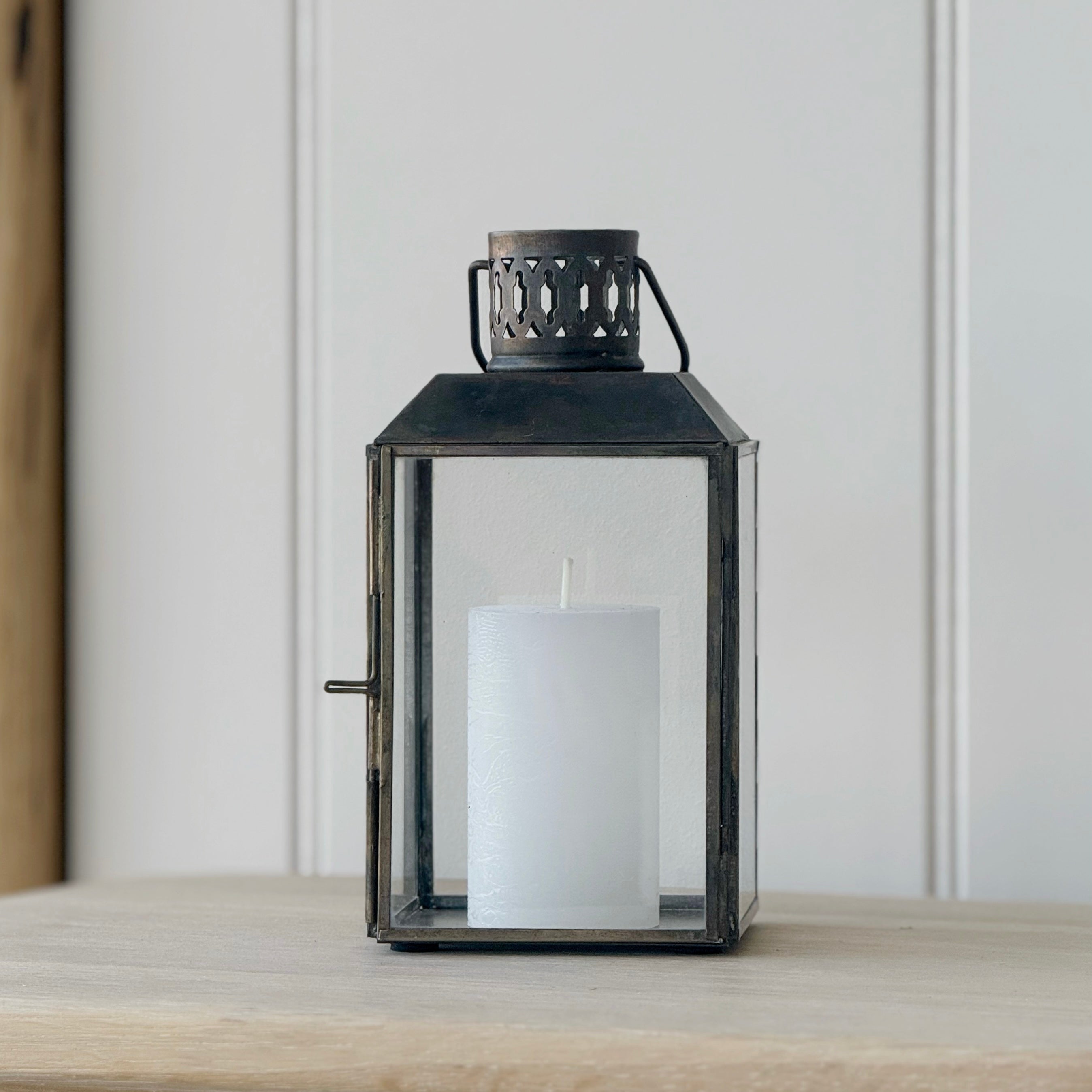 Mikkel Chimney Lantern