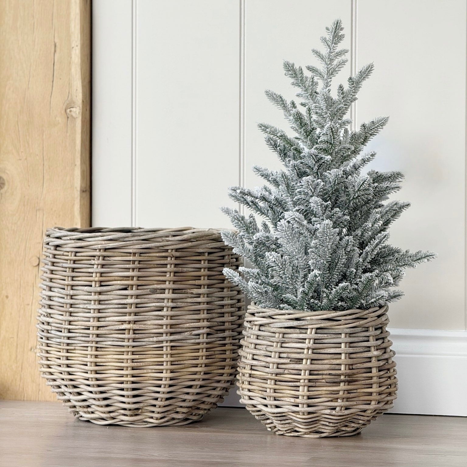 Kubu Round Planter