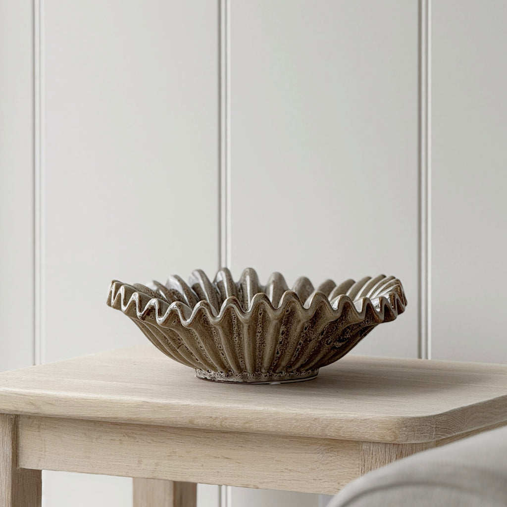 Ruffled Brown Melange Bowl