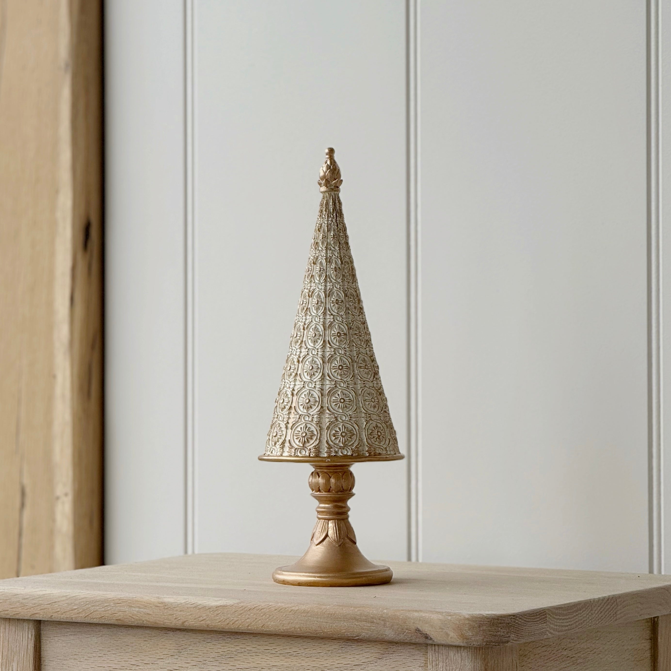 Medium Antique Cream Christmas Tree