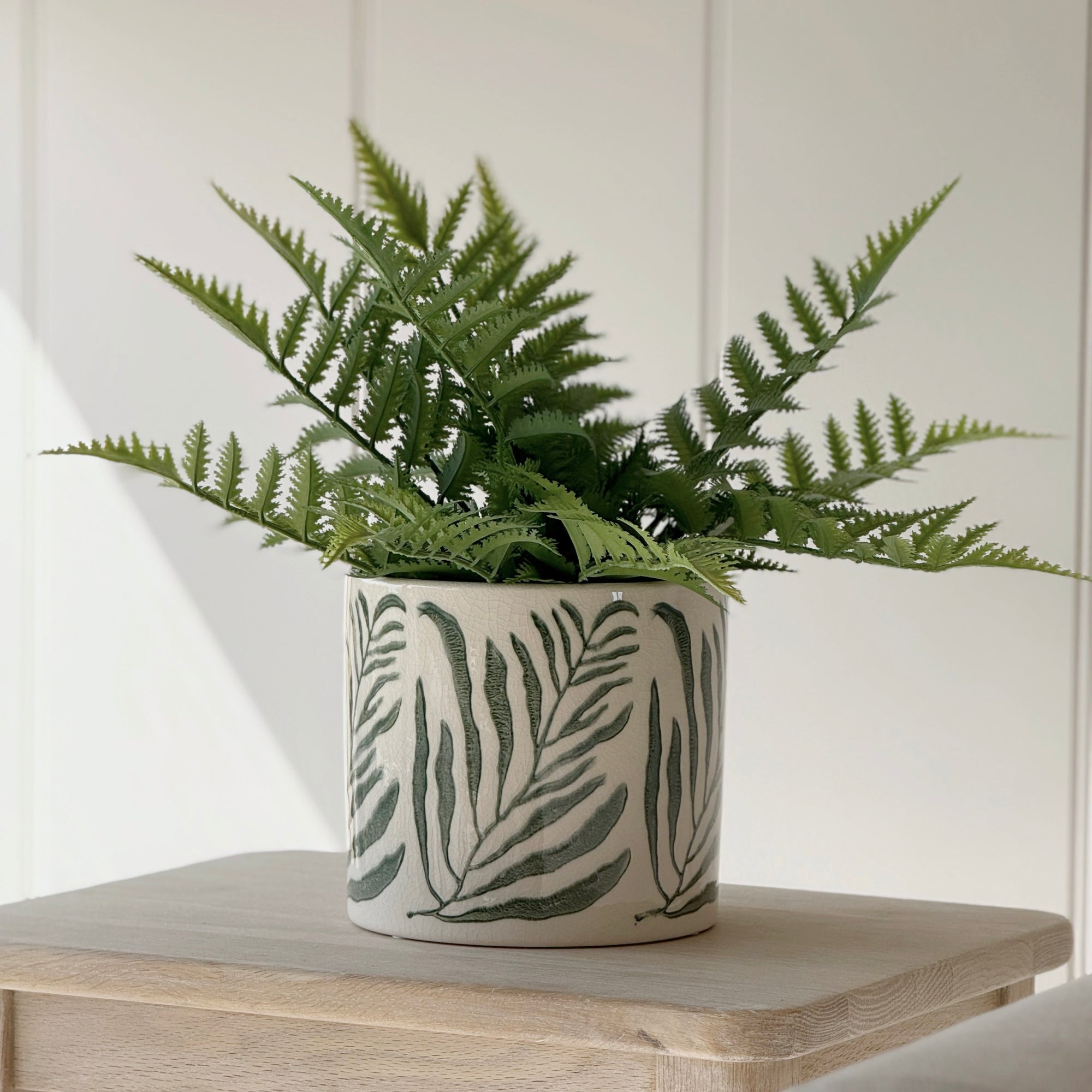 Large Green Leaf Pot