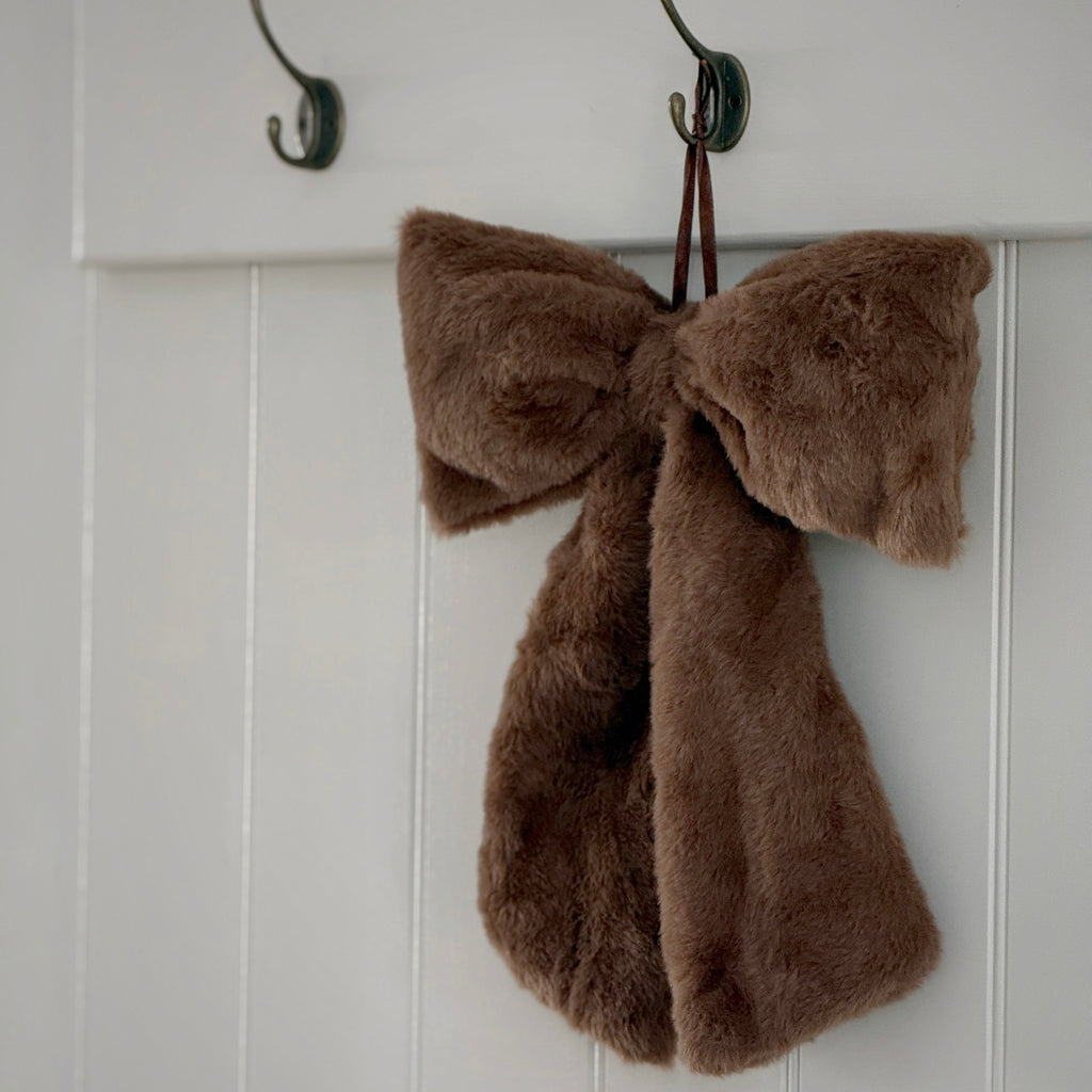 Brown Hanging Bow