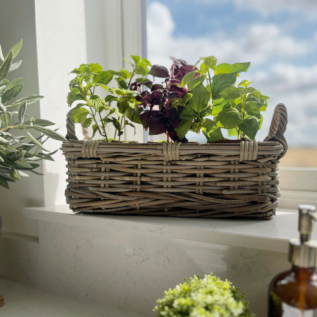 Kubu Herb Planter