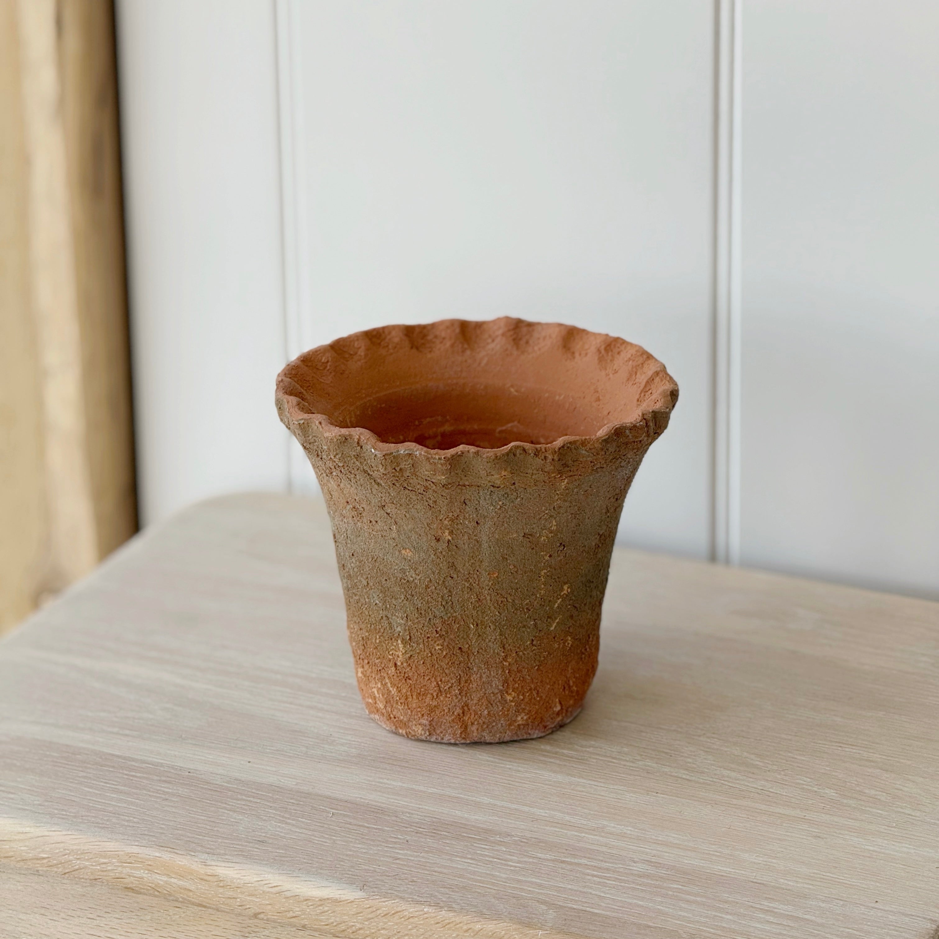 Antiqued Redstone Pot