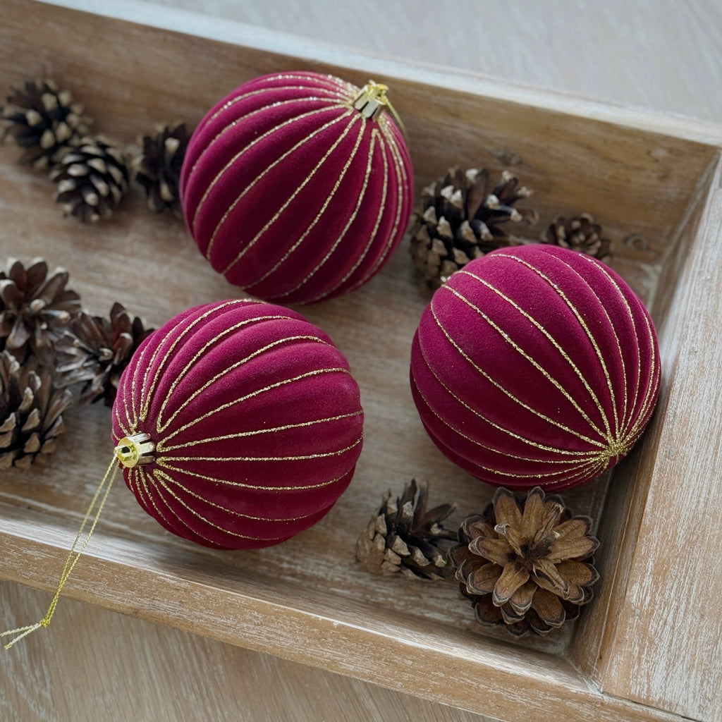 6 Shatterproof Velvet Baubles