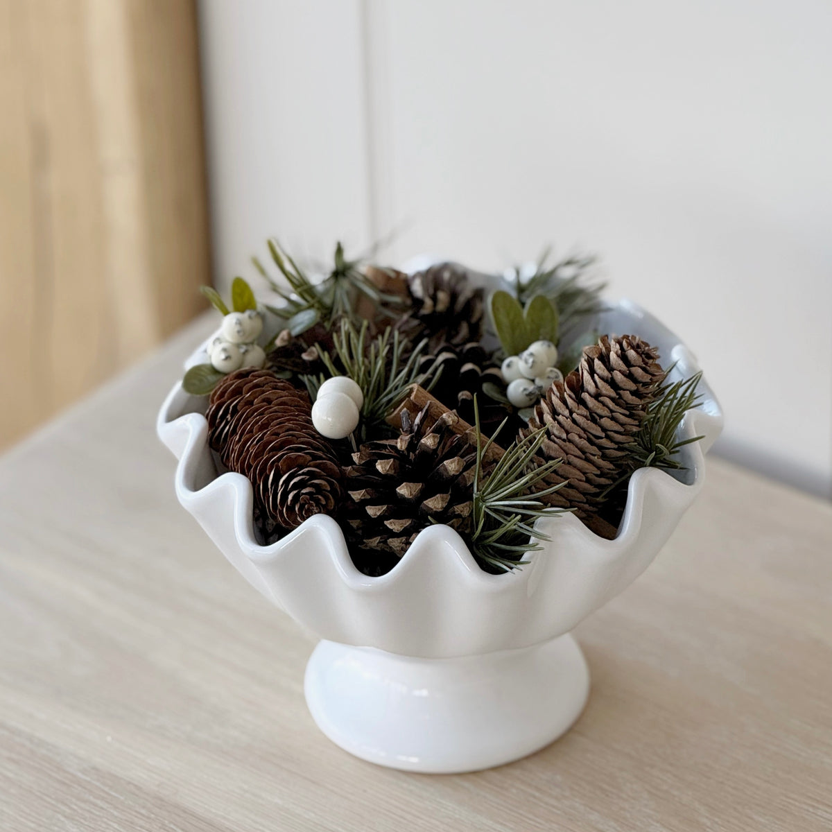 Pinecone Christmas Mix