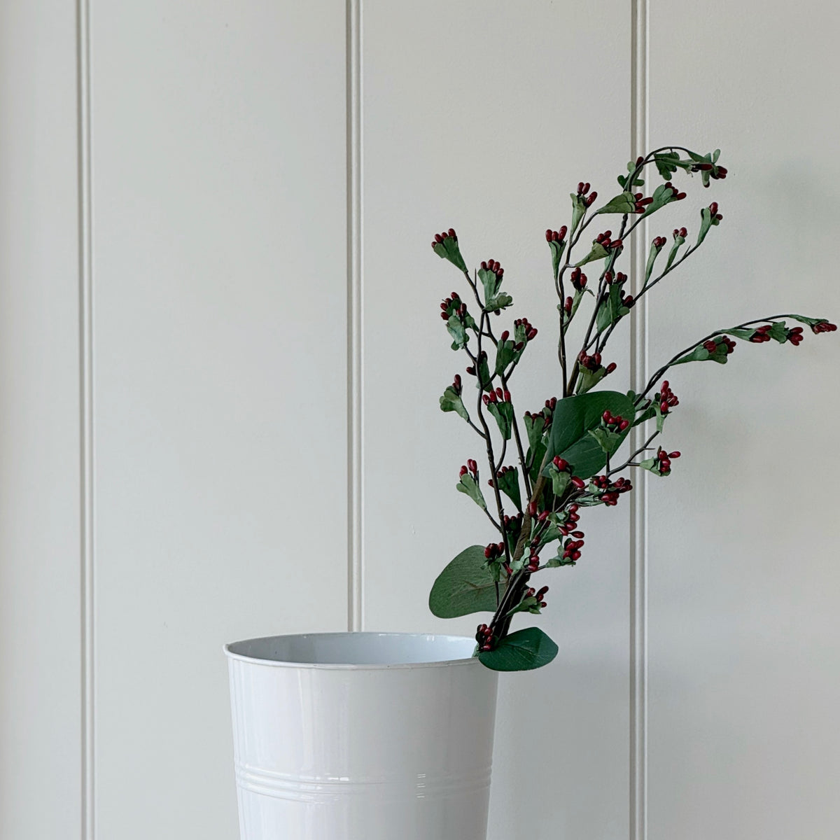 Burgundy Gypsum Berry Spray