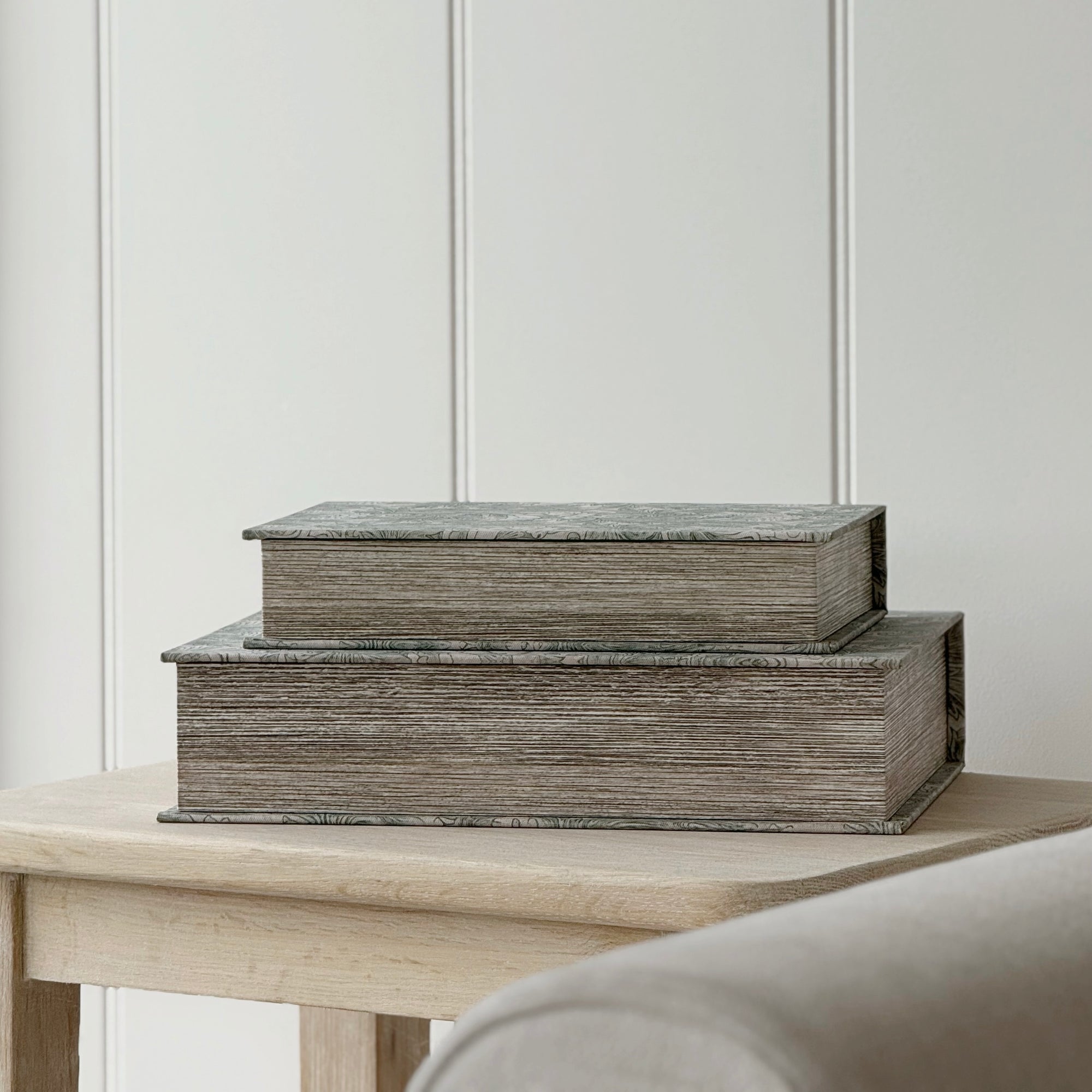 Set Of 2 Floral Book Boxes