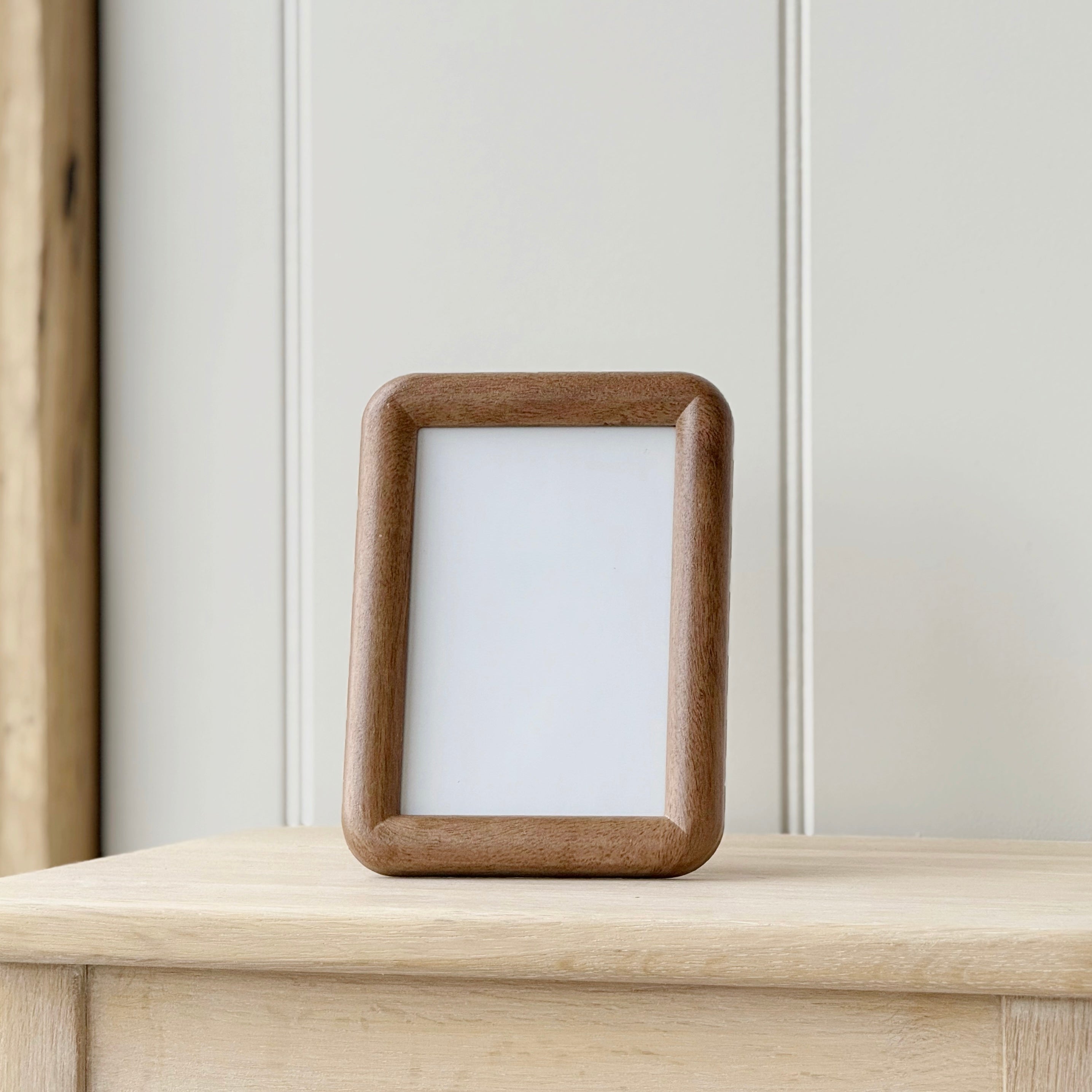 Natural Wood Rolled Edge Picture Frame 4x6