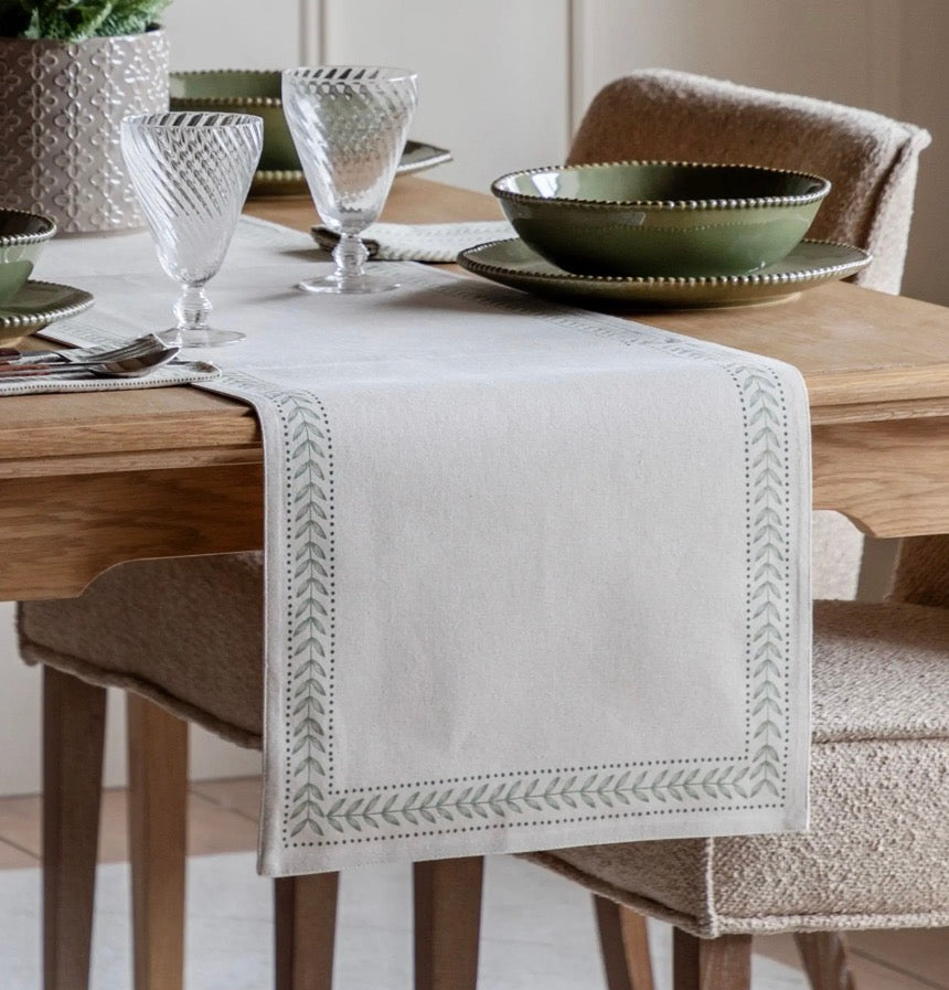 Arbor Leaf Table Runner Natural