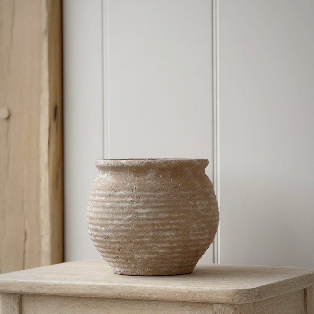 Large Margot Pot