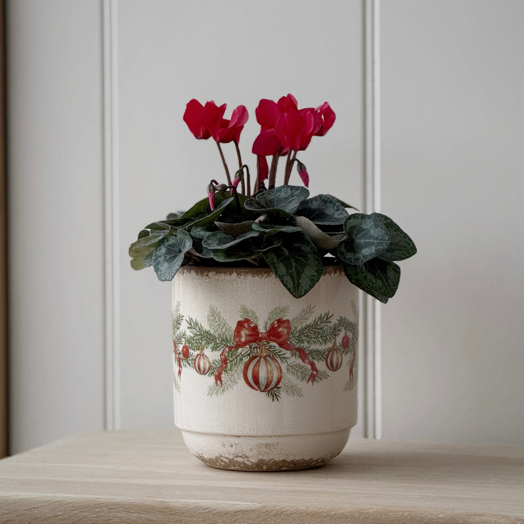 Vintage Style Christmas Bow Planter