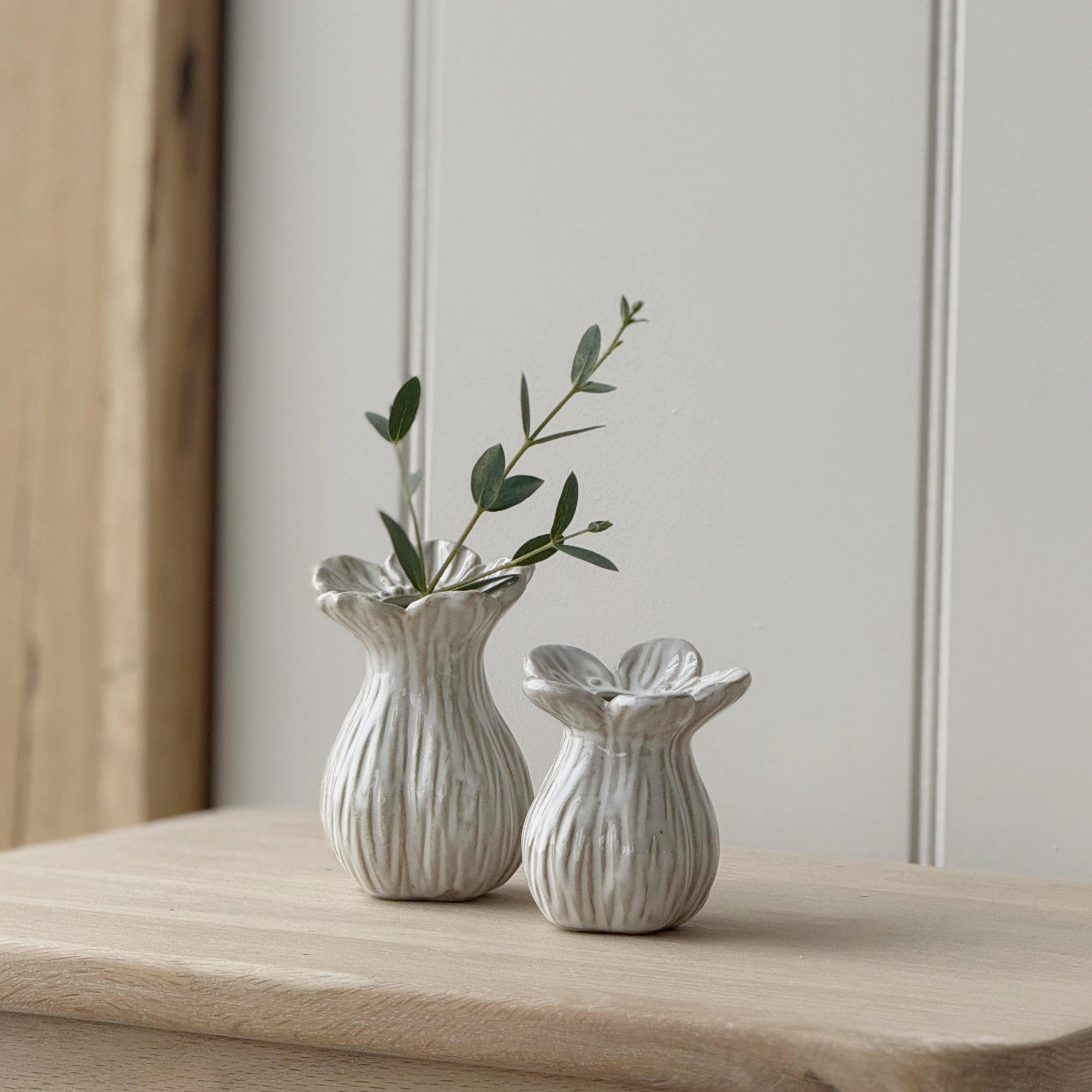 Set Of 2 White Ingrid Vases