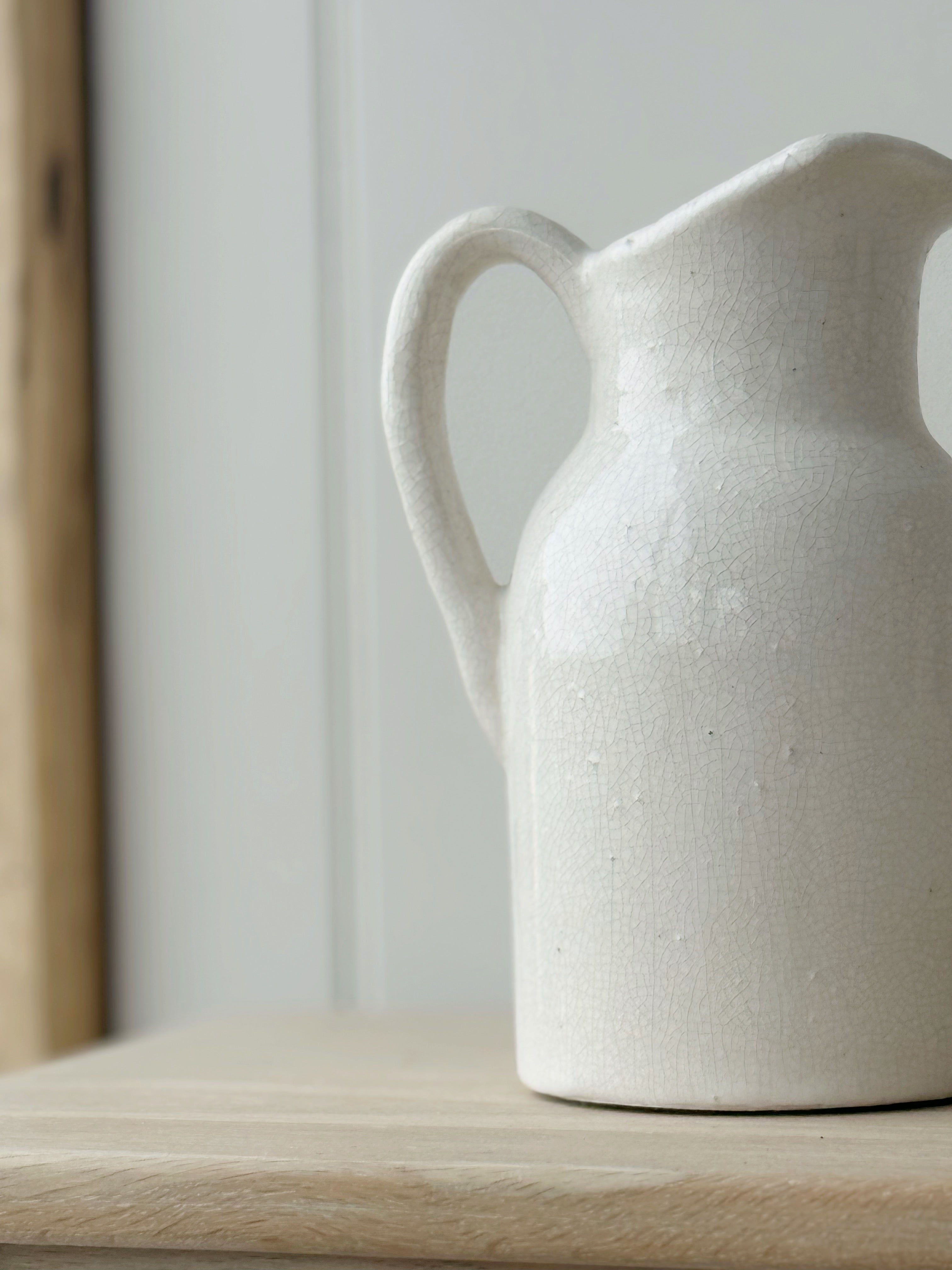 Roe Jug