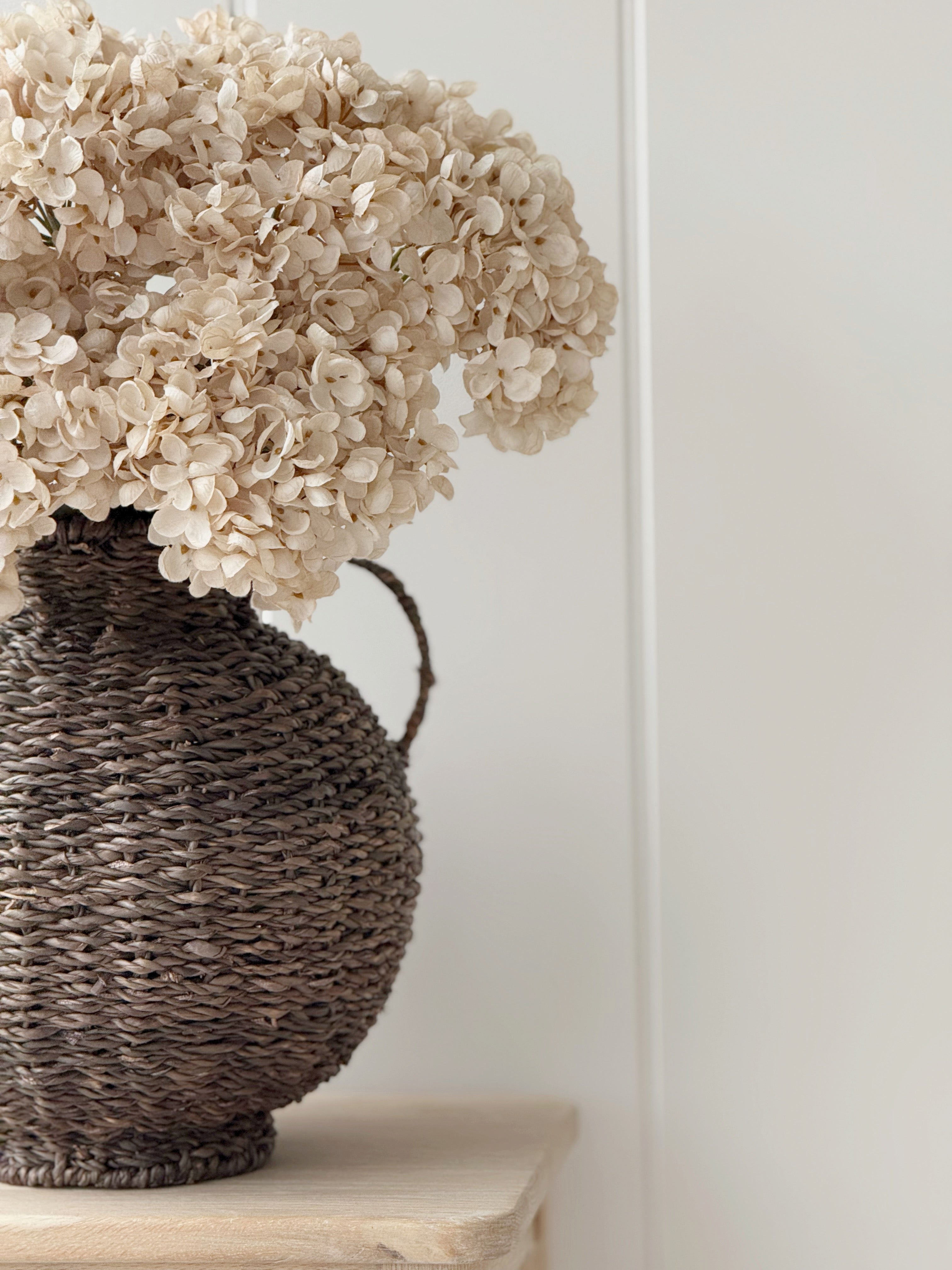 Antiqued Cream Hydrangea