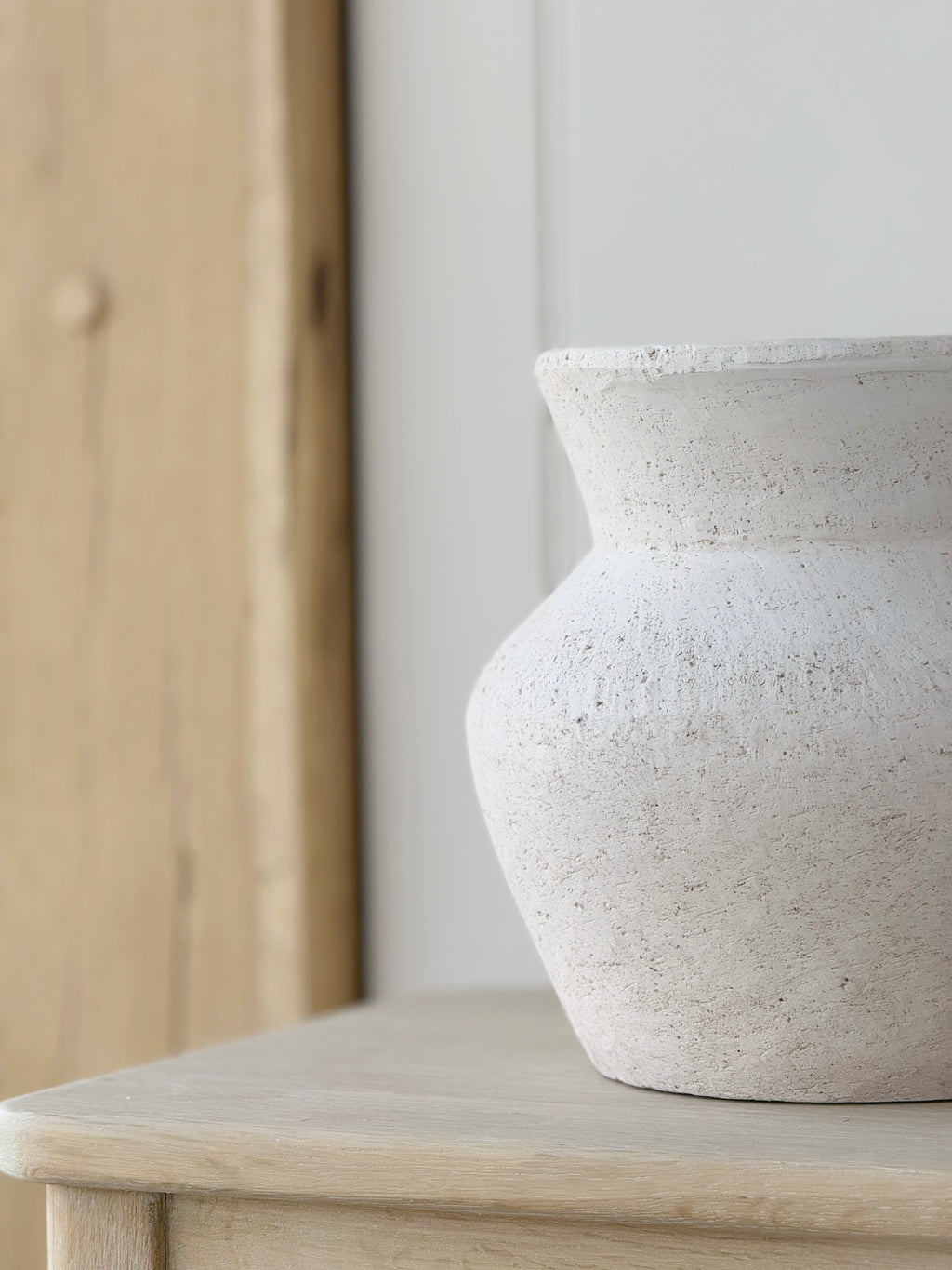 Hera Vase