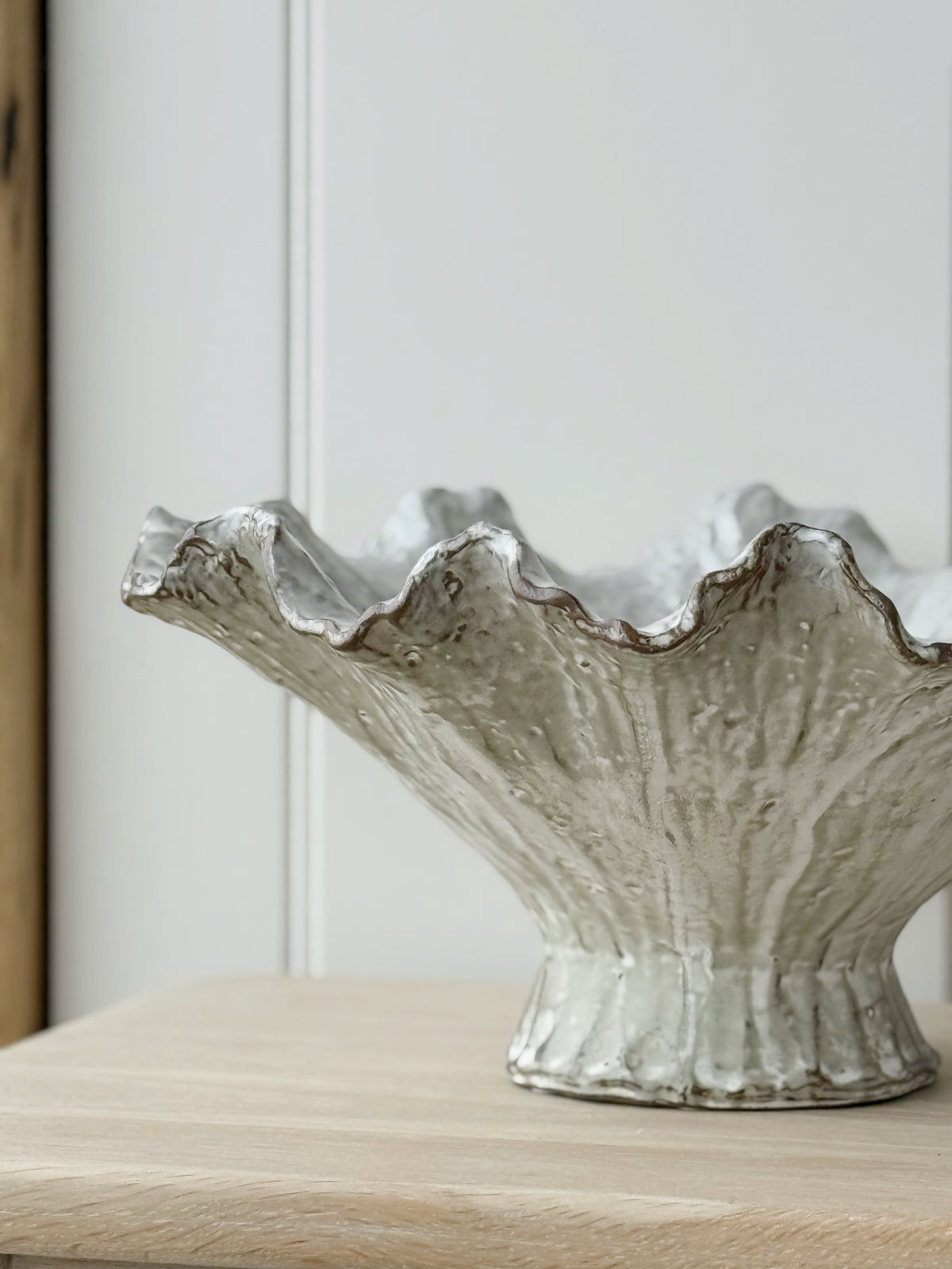 Coral Edge Bowl