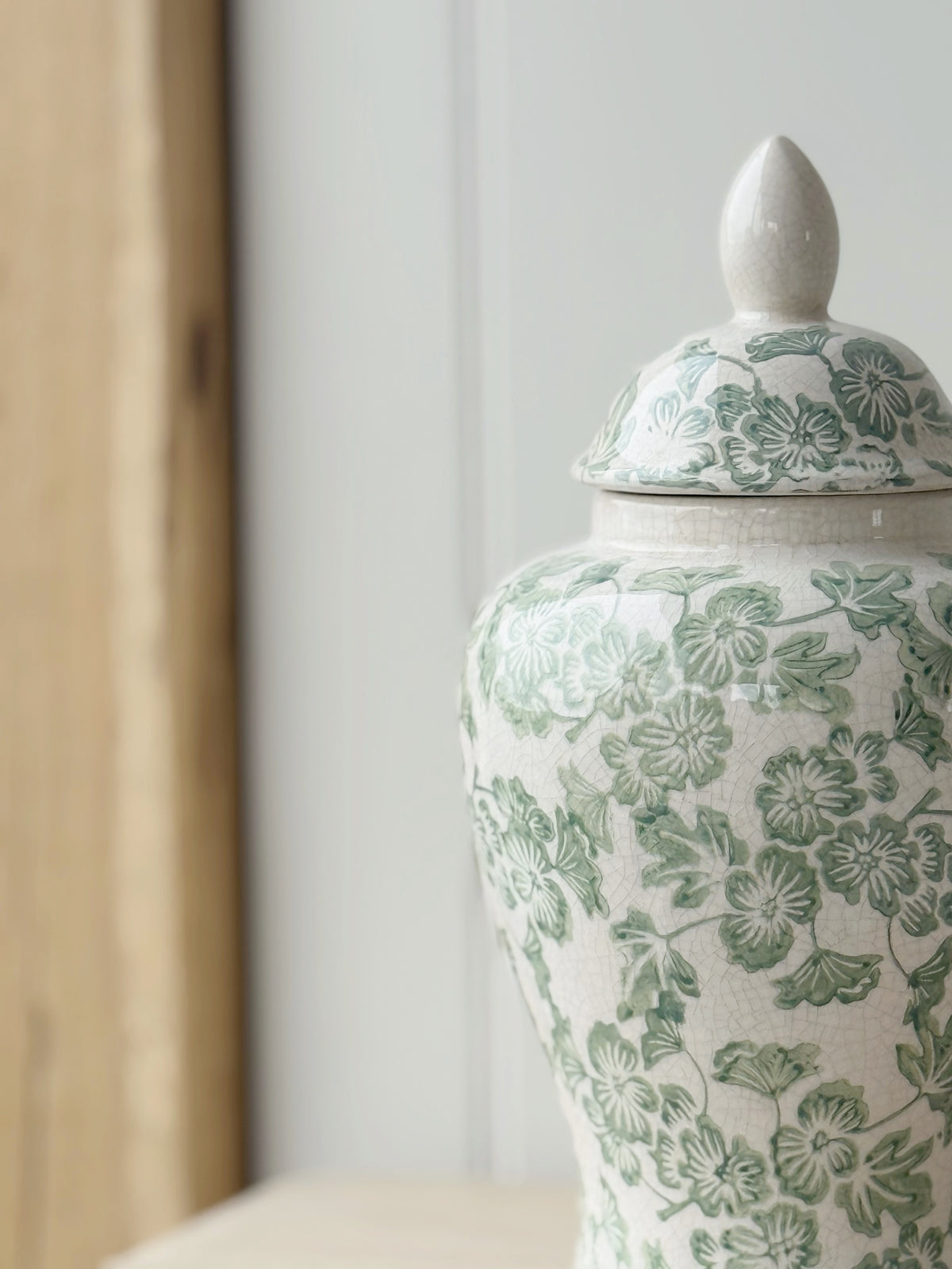 Green Clover Ginger Jar