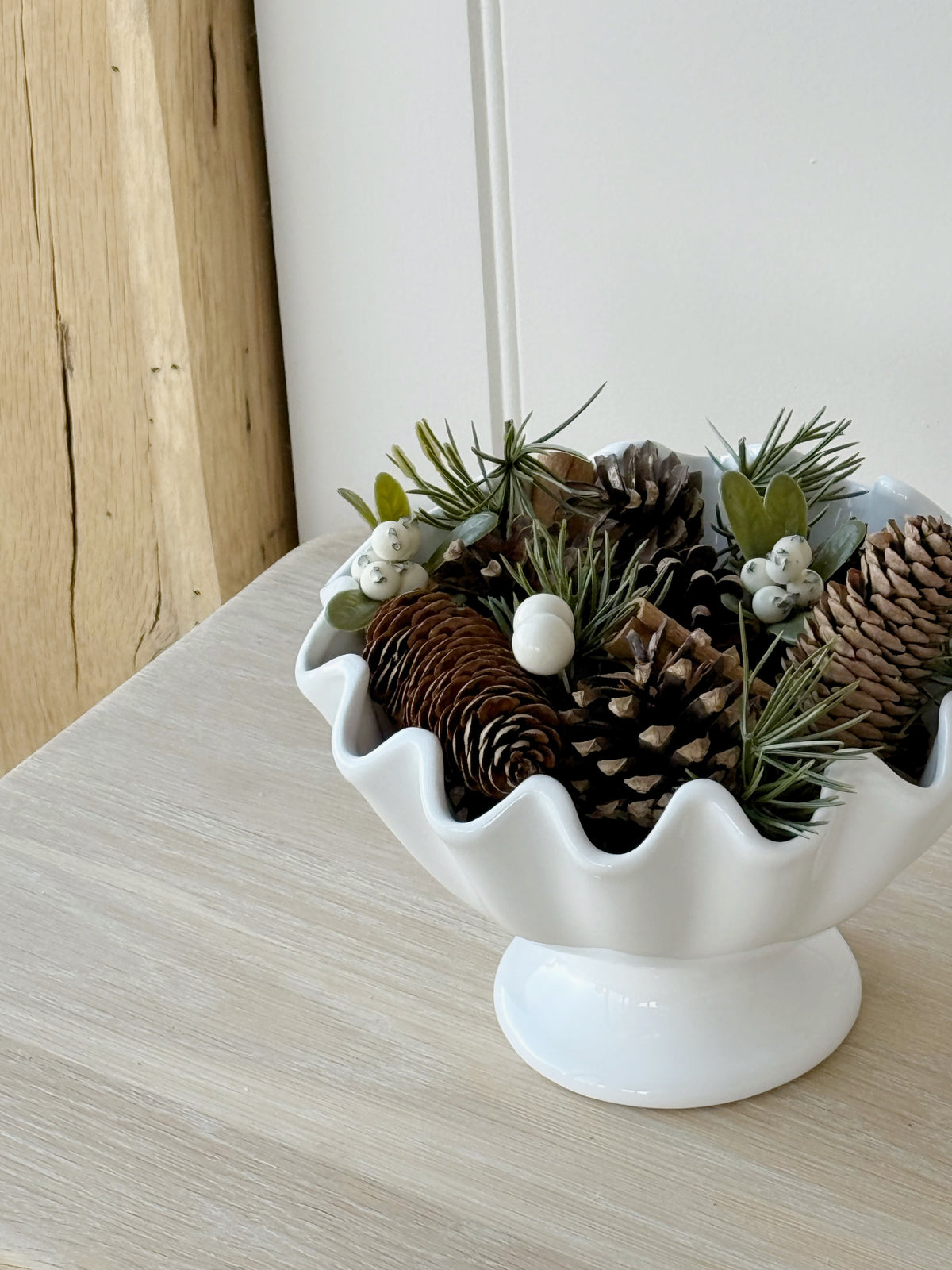 Pinecone Christmas Mix