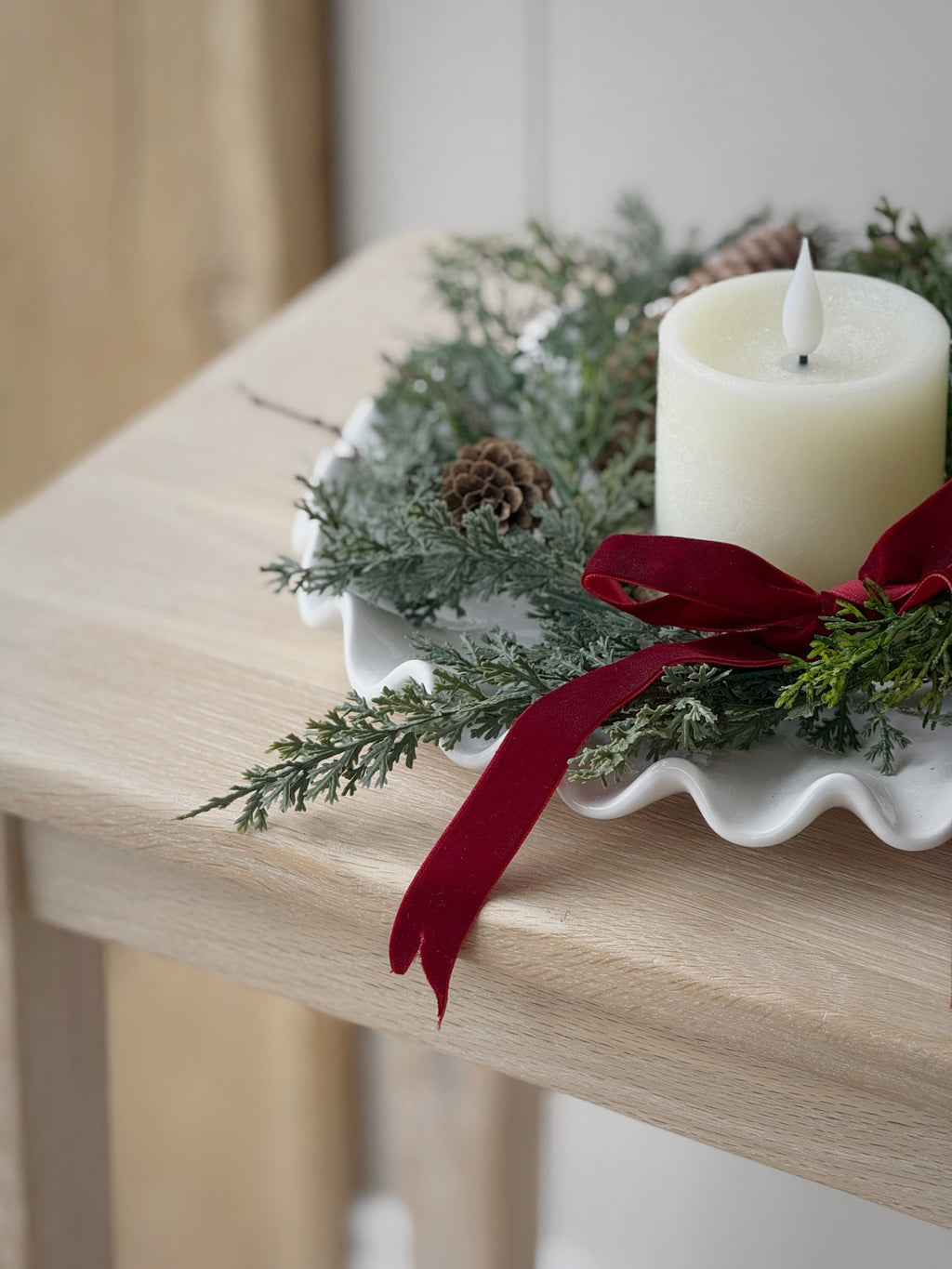 Foliage & Fircone Candle Ring with Velvet Ribbon