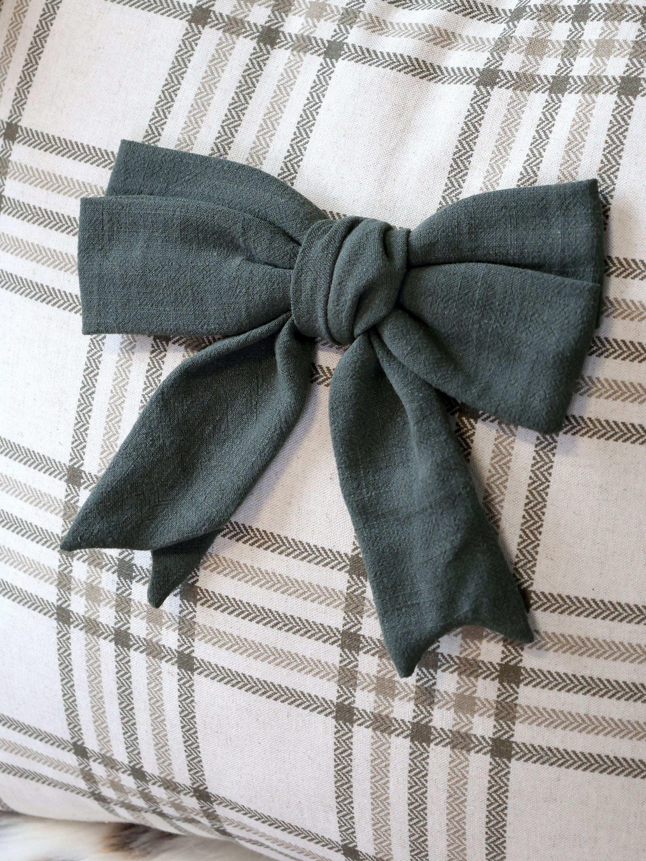 Linen Bow Cushion Cover