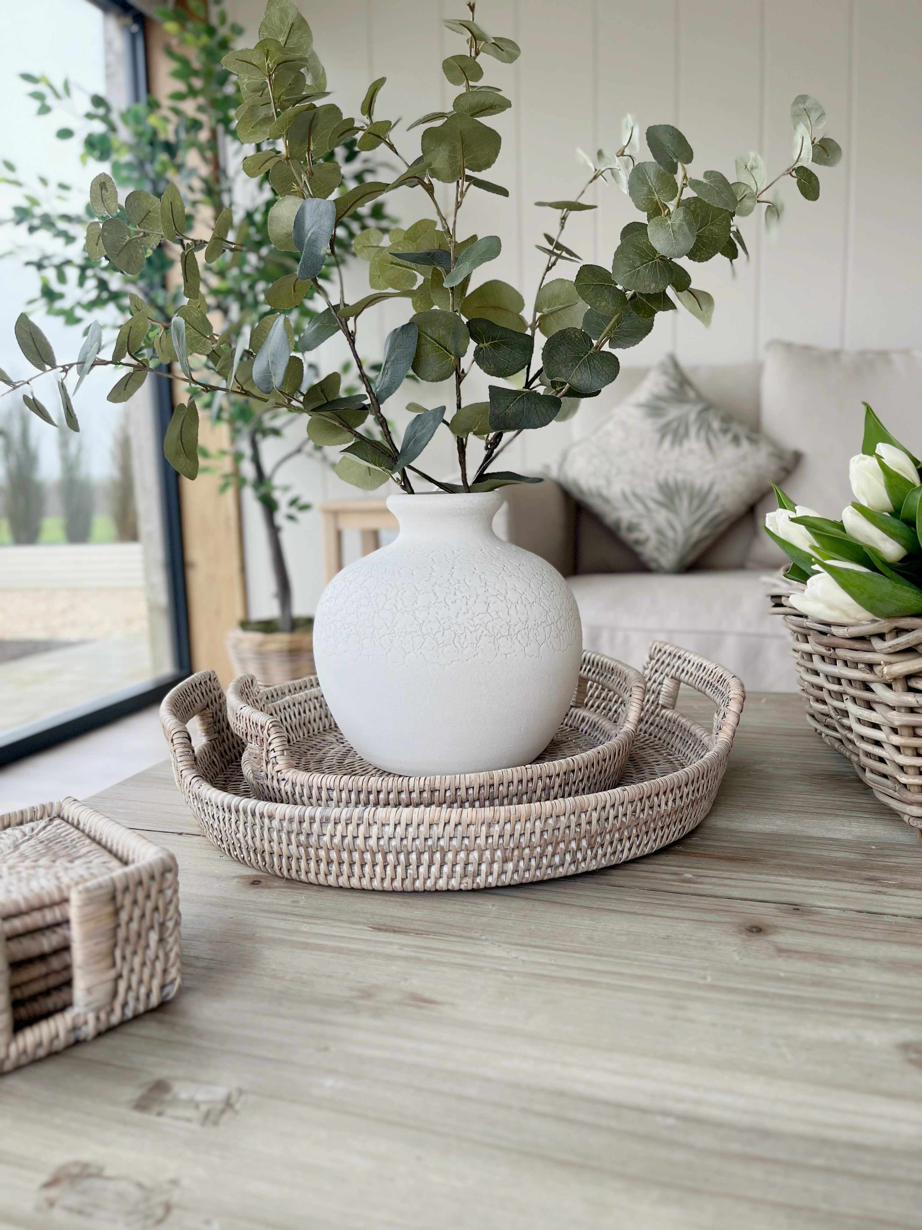 Round Rattan Trays