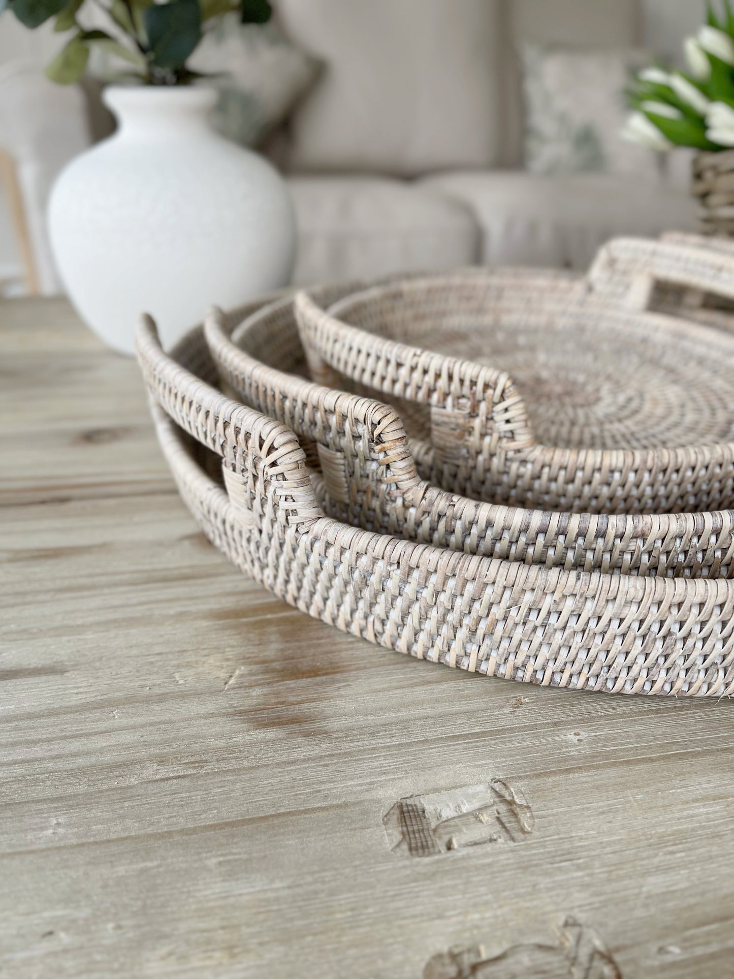 Round Rattan Trays