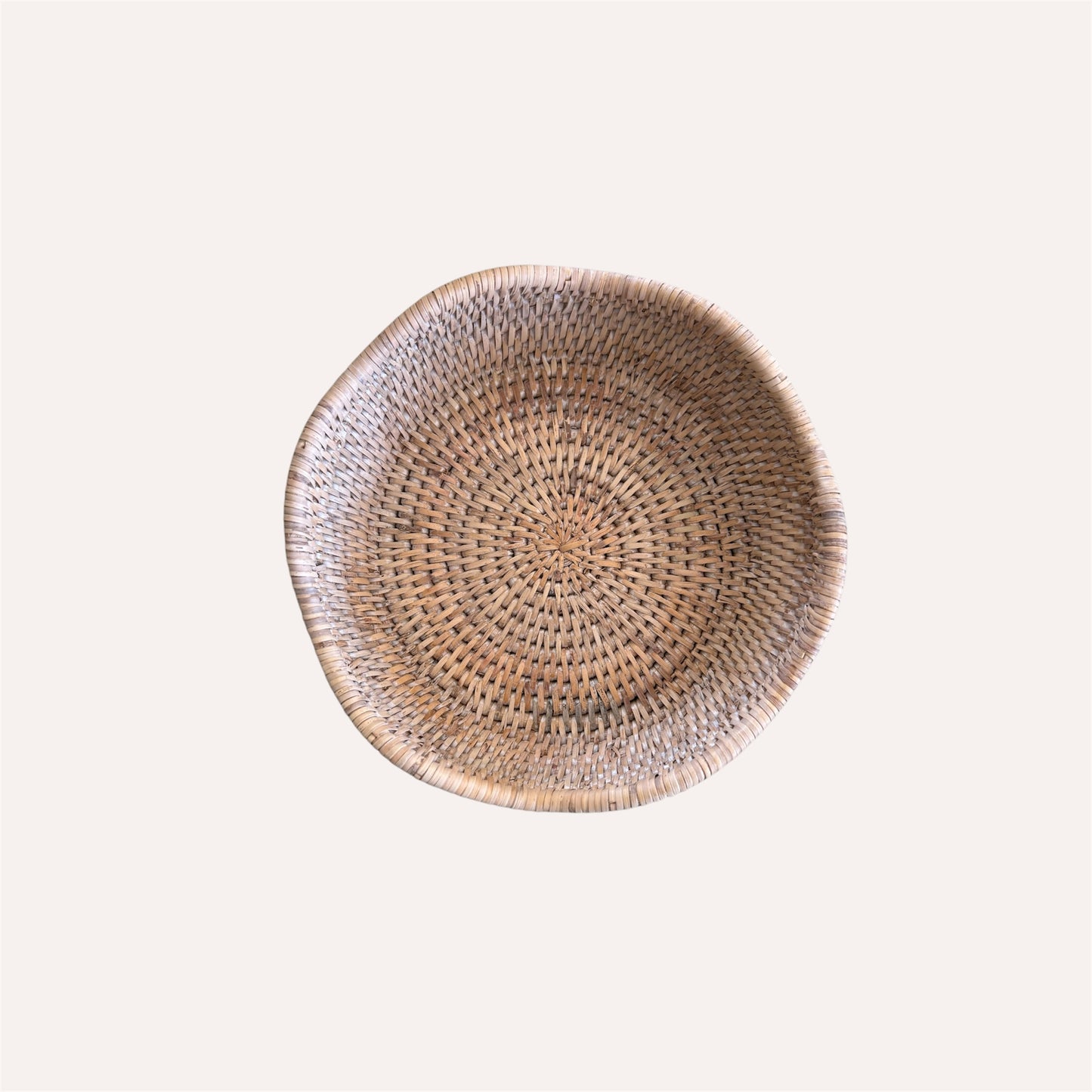 Rattan Scallop Bowls