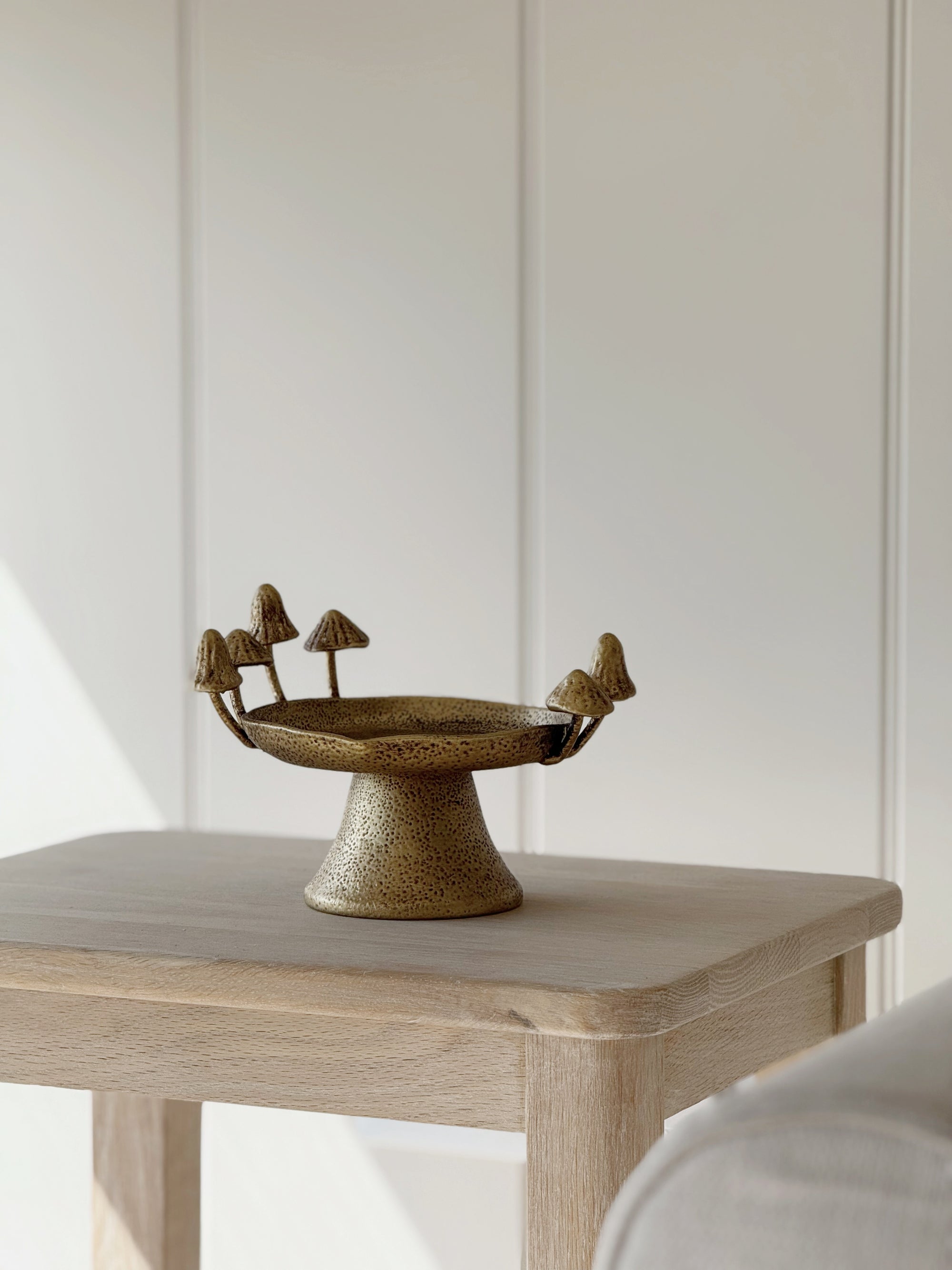 Golden Toadstool Holder