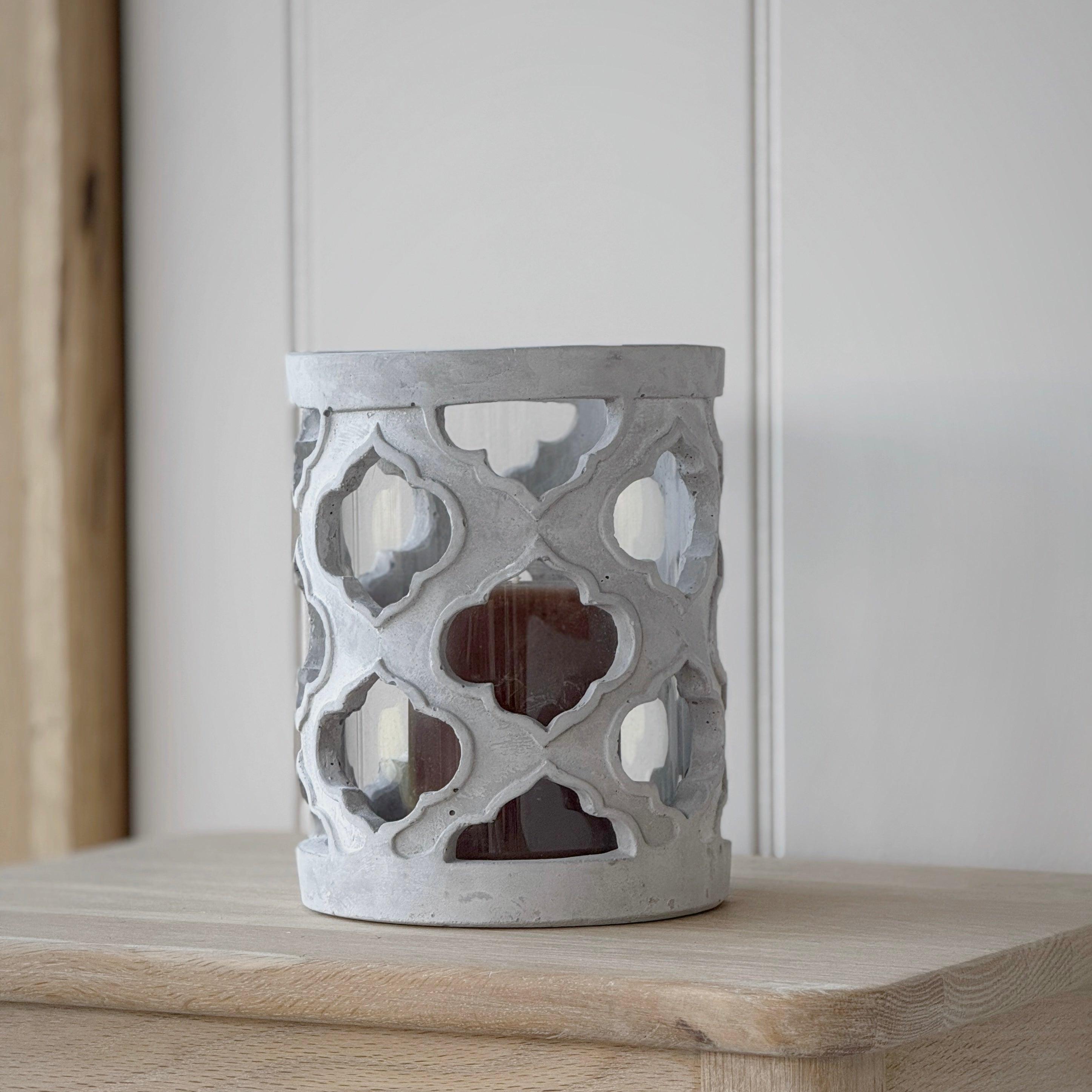 Stone Effect Patterned Candle Holder