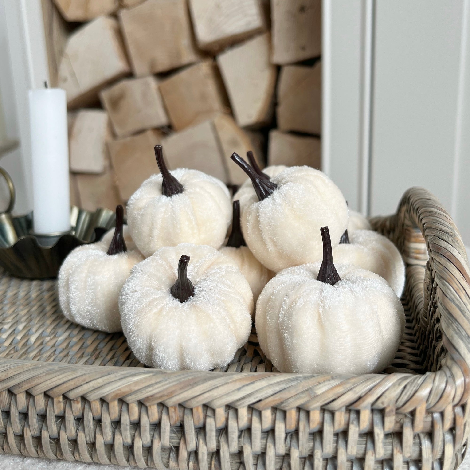 12 Mini White Pumpkins
