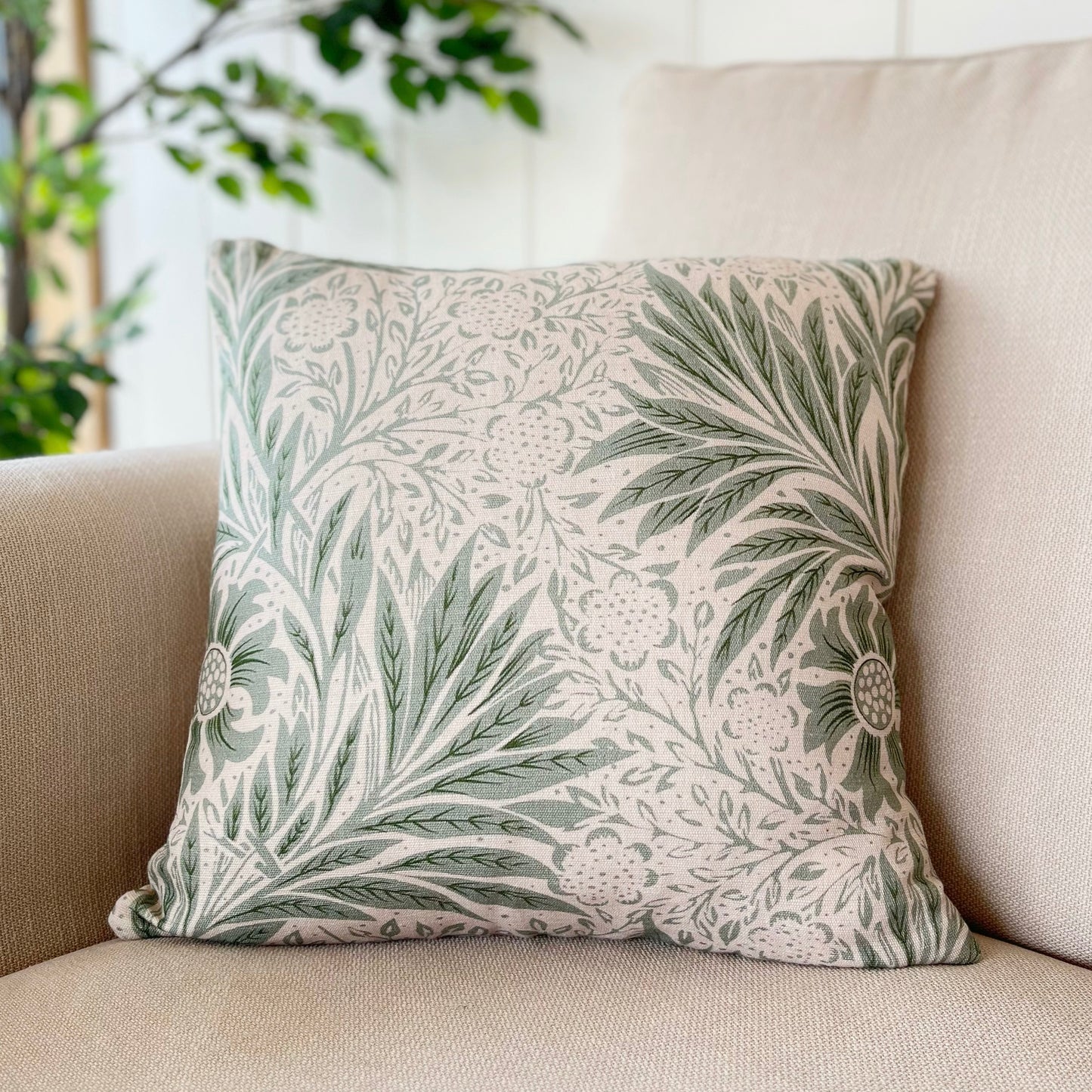 Botanical Linen Cushion