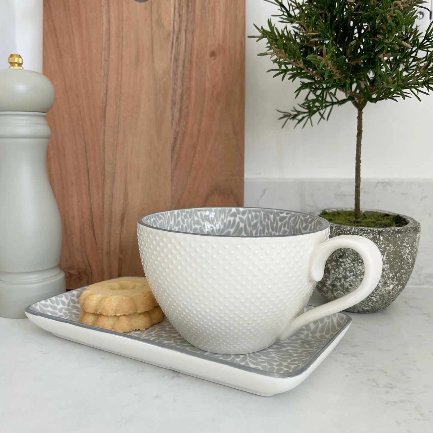 White Mug With French Grey Pattern